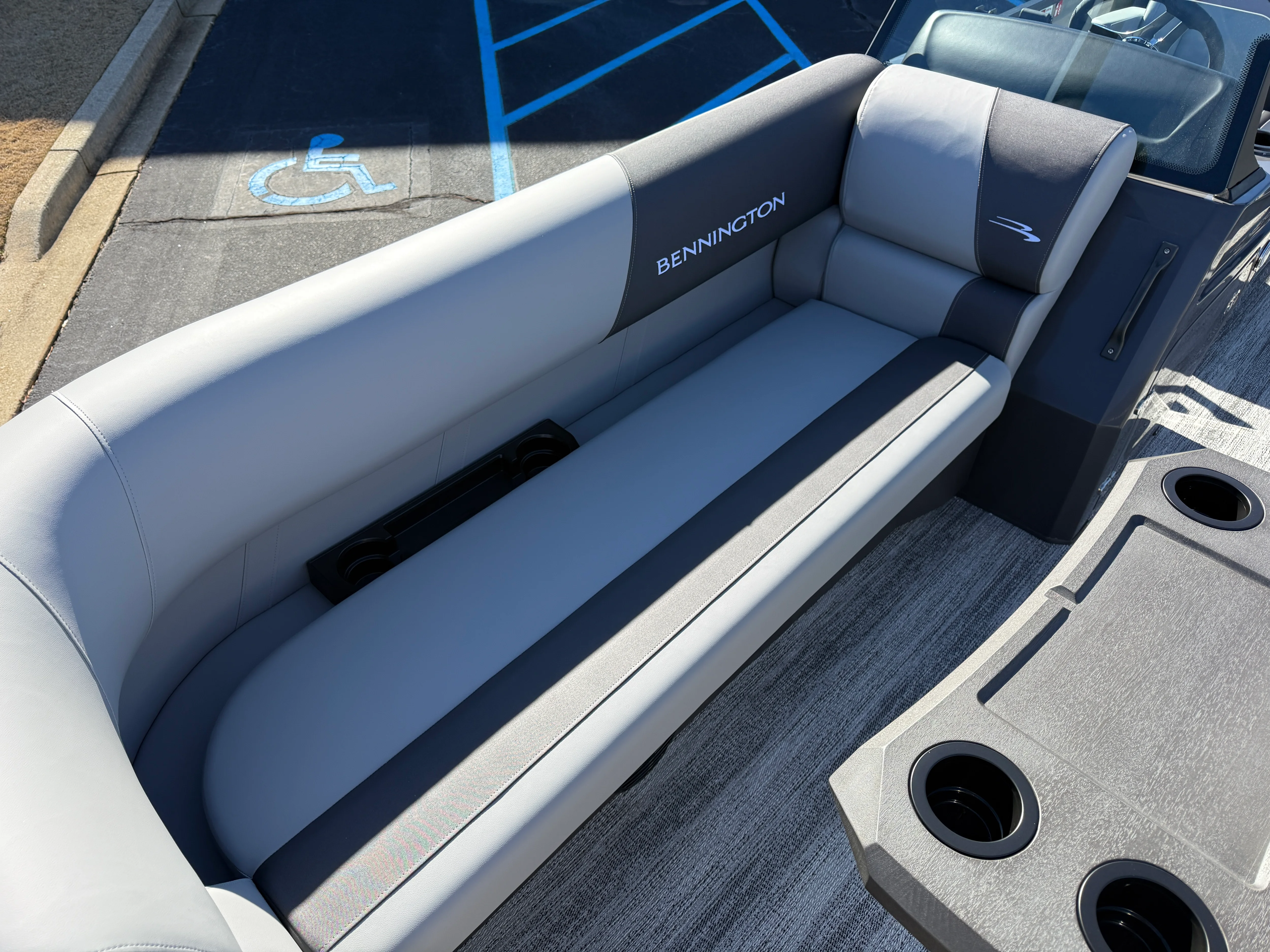 2026 Bennington 23SSB Image Thumbnail #15