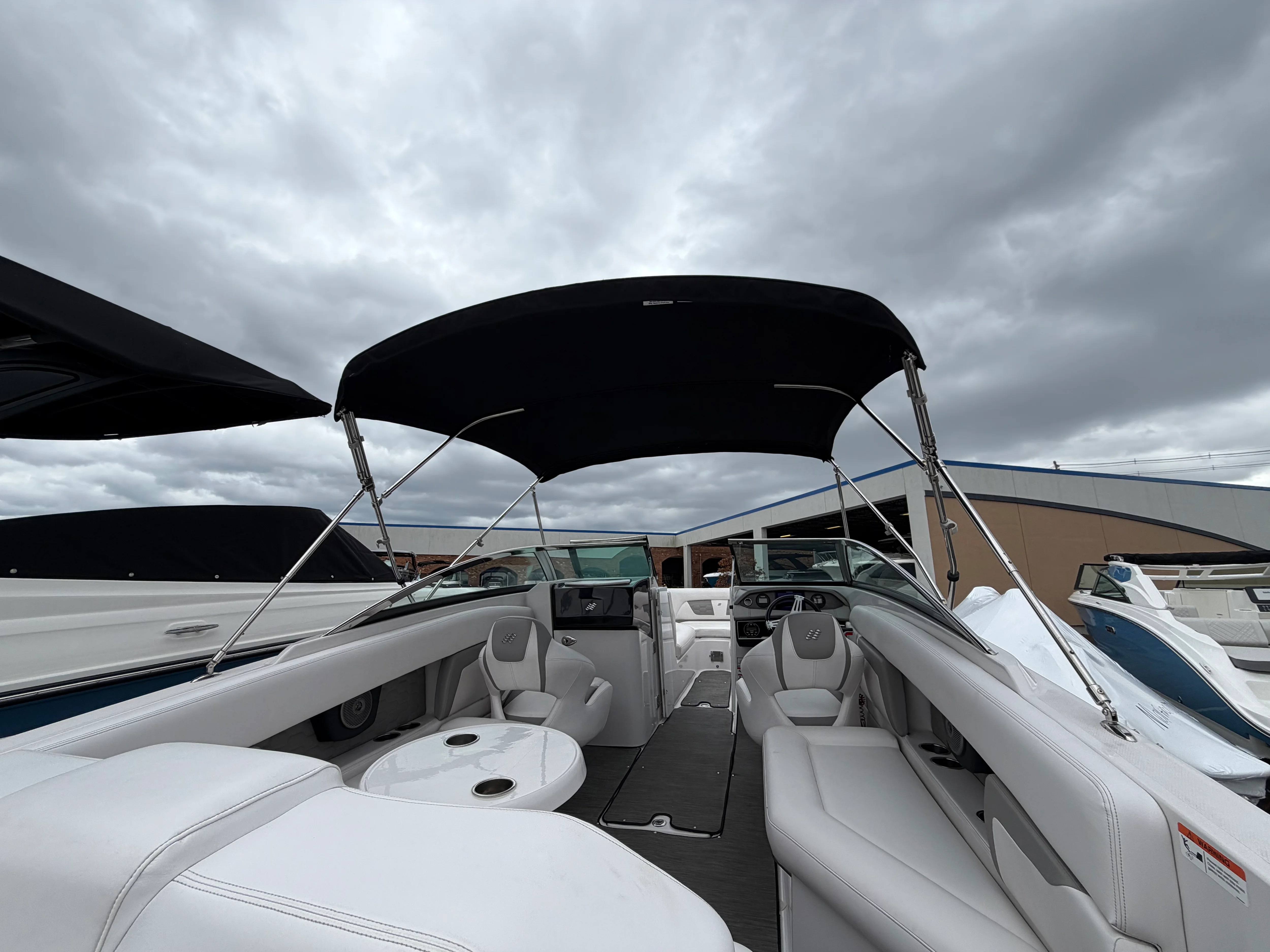 2019 Four Winns HD270-OB Image Thumbnail #6