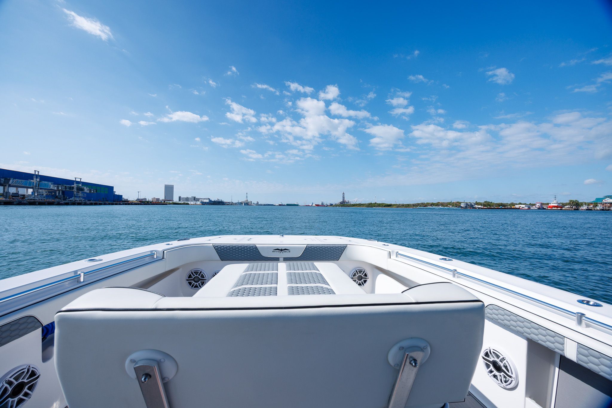 2022 Invincible 37 CAT Image Thumbnail #17