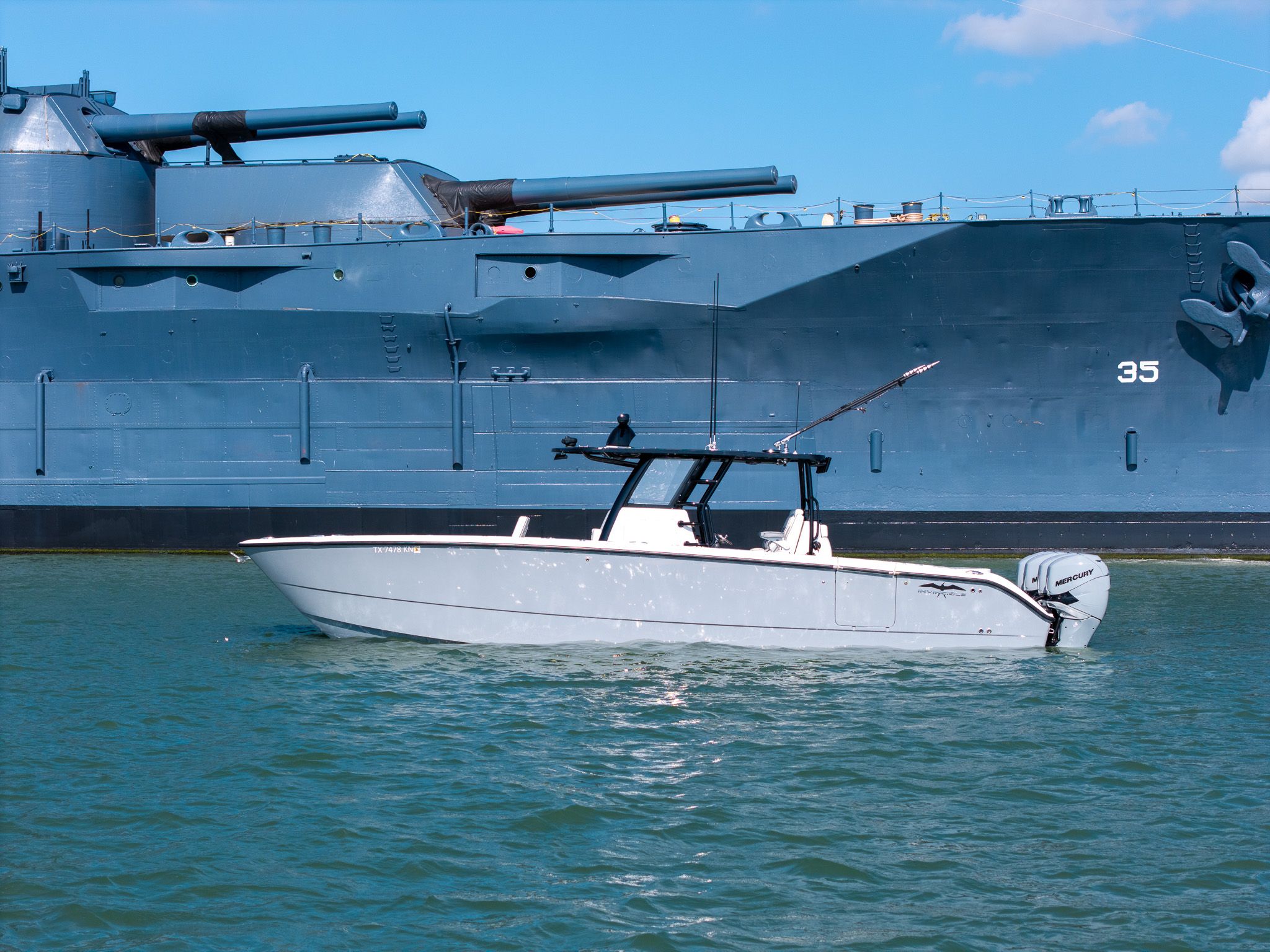 2022 Invincible 37 CAT Image Thumbnail #0