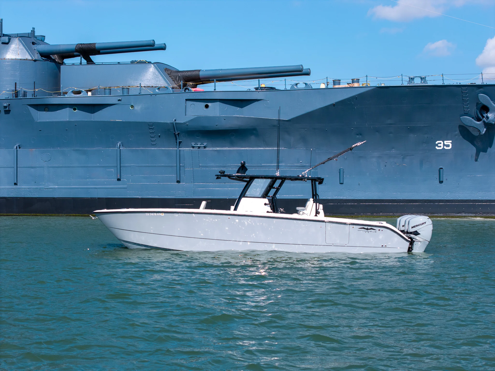 2022 Invincible 37 CAT Image Thumbnail #0