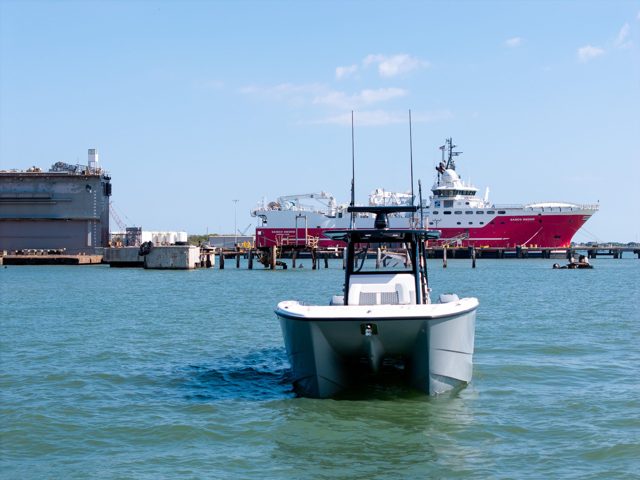 2022 Invincible 37 CAT Image Thumbnail #5