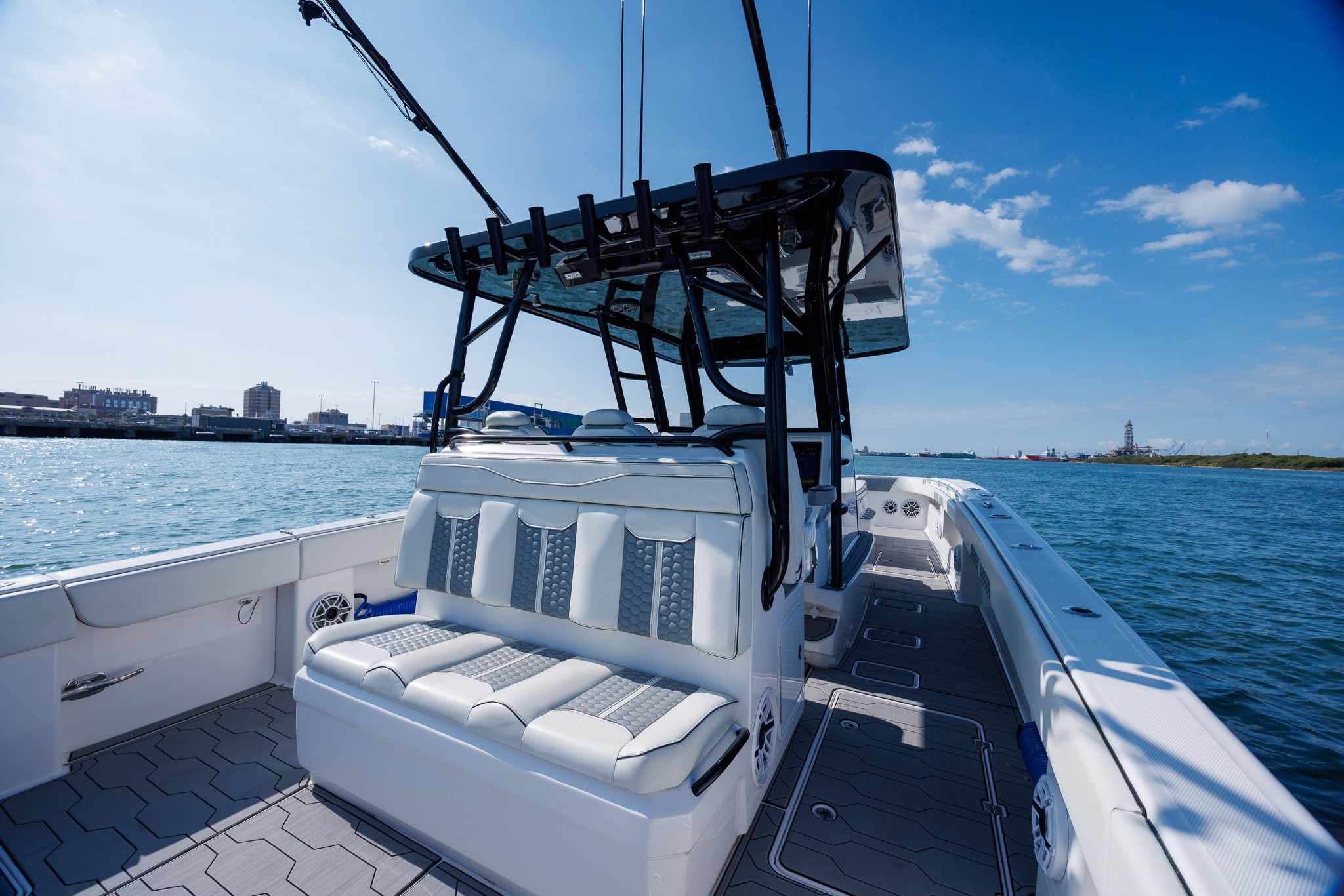 2022 Invincible 37 CAT Image Thumbnail #34