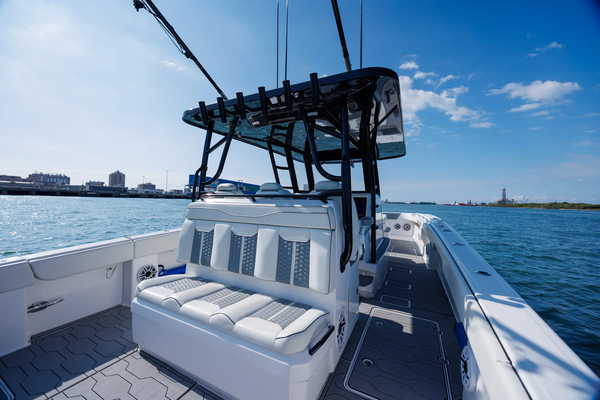 2022 Invincible 37 CAT Image Thumbnail #34