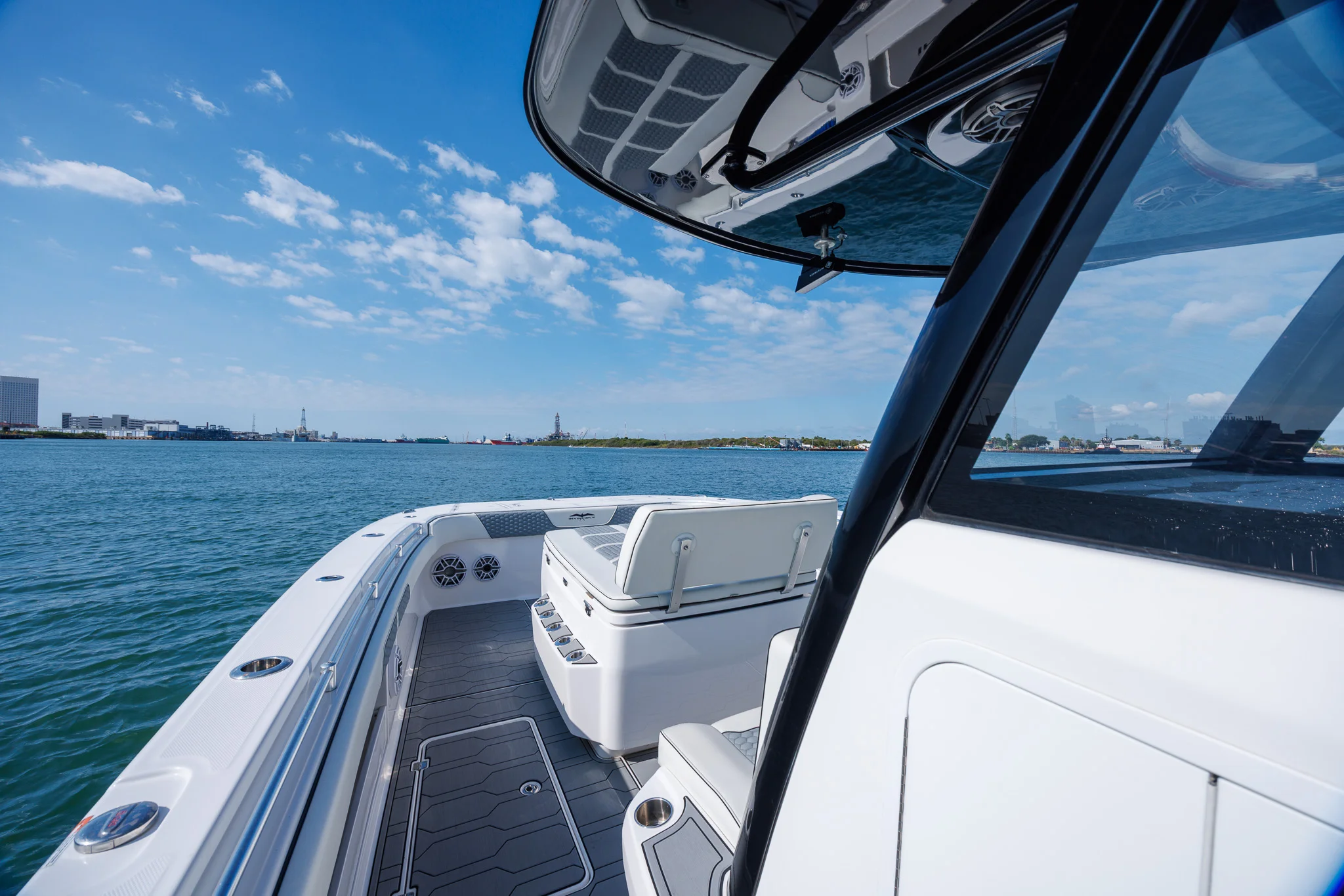 2022 Invincible 37 CAT Image Thumbnail #21