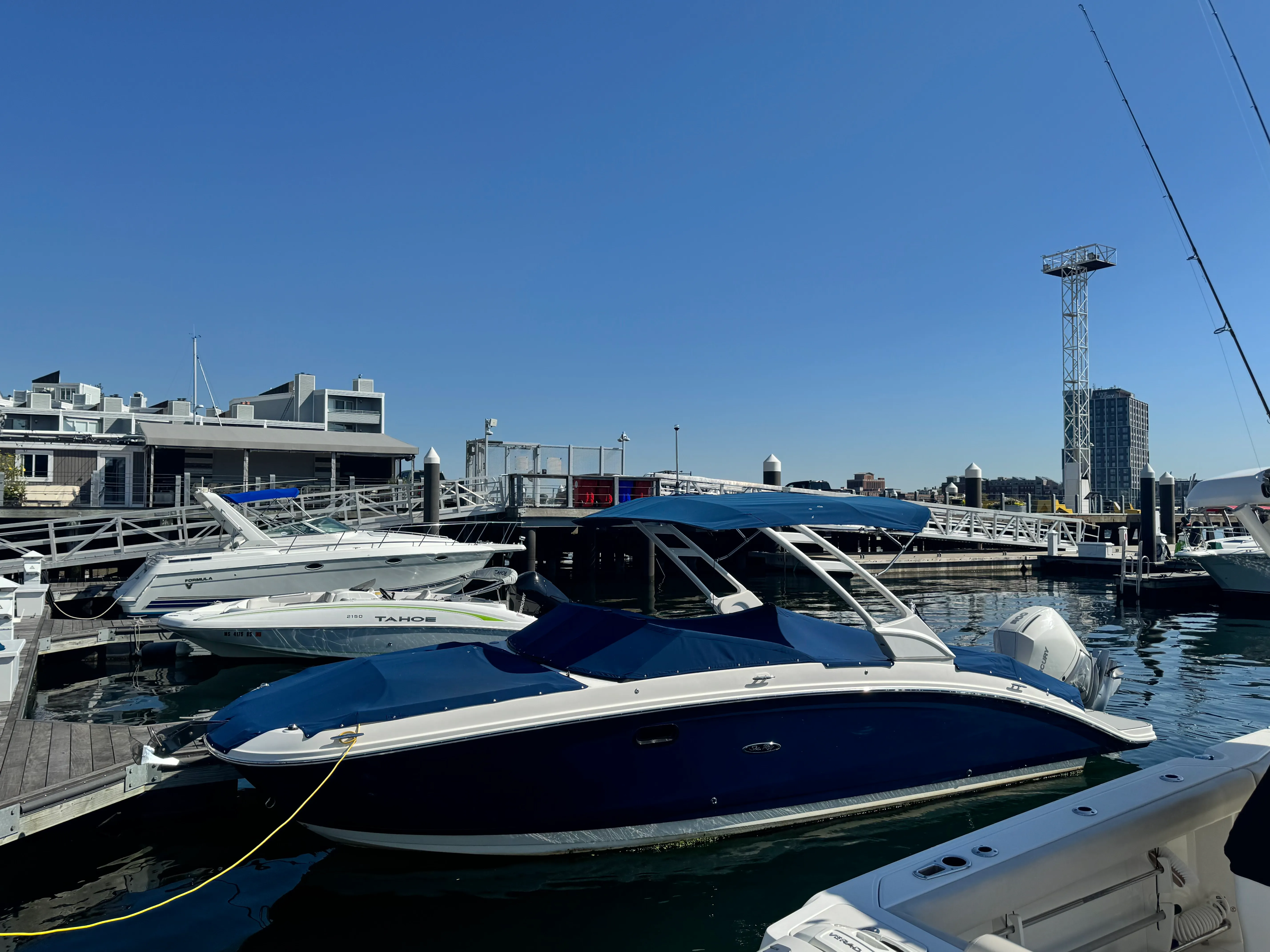 2021 Sea Ray 270 SDX OUTBOARD Image Thumbnail #3