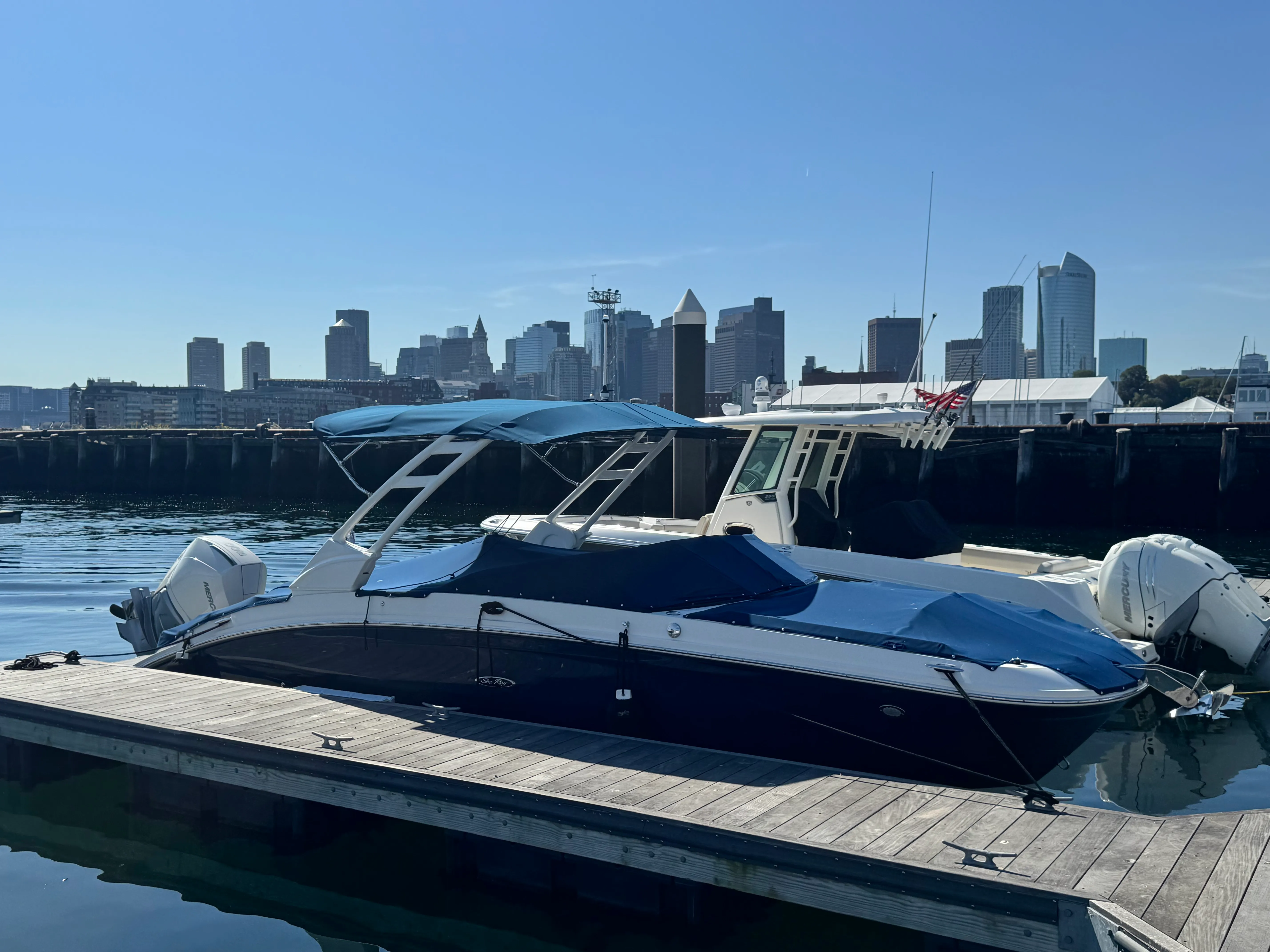 2021 Sea Ray 270 SDX OUTBOARD Image Thumbnail #2