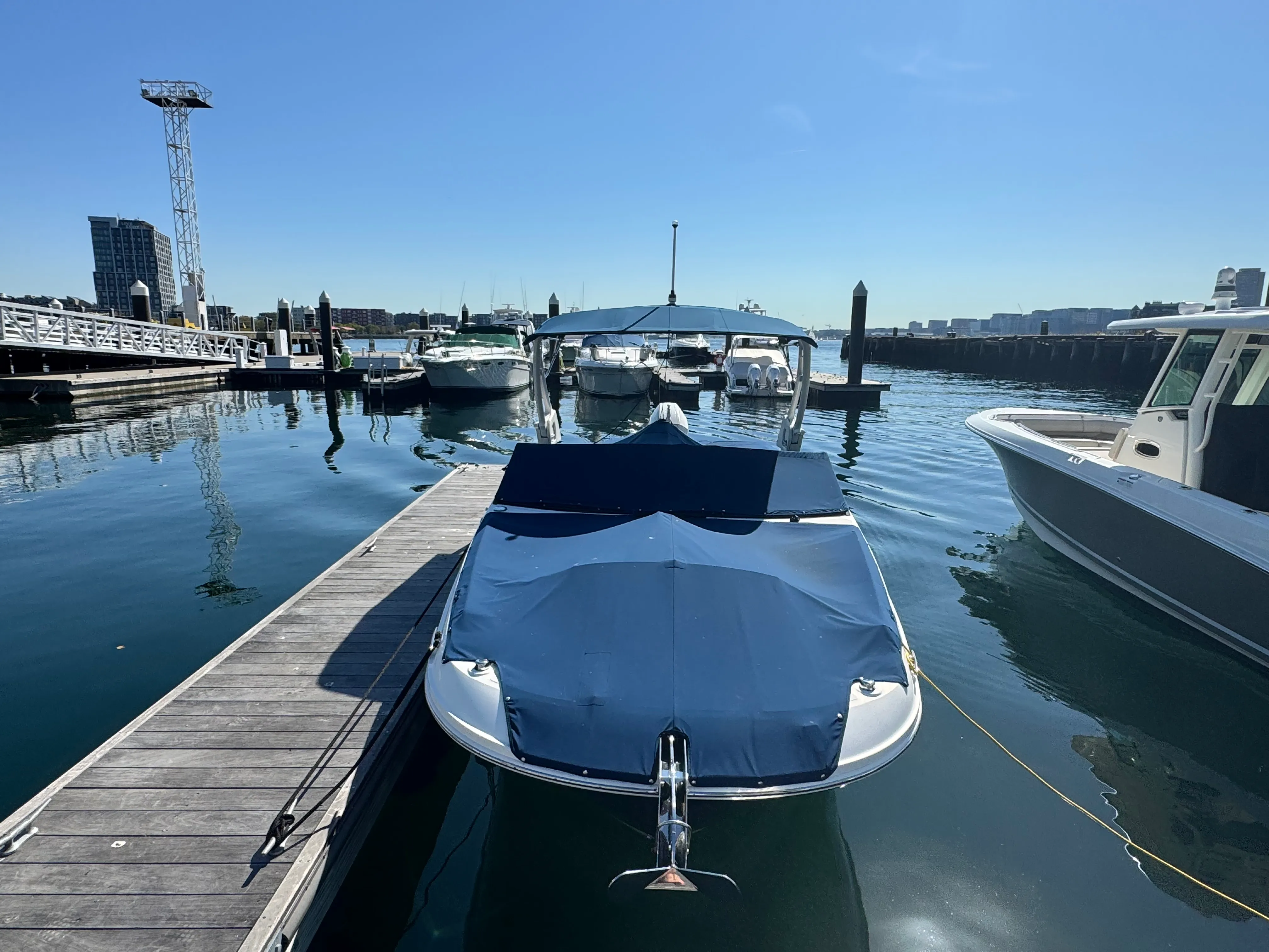 2021 Sea Ray 270 SDX OUTBOARD Image Thumbnail #4
