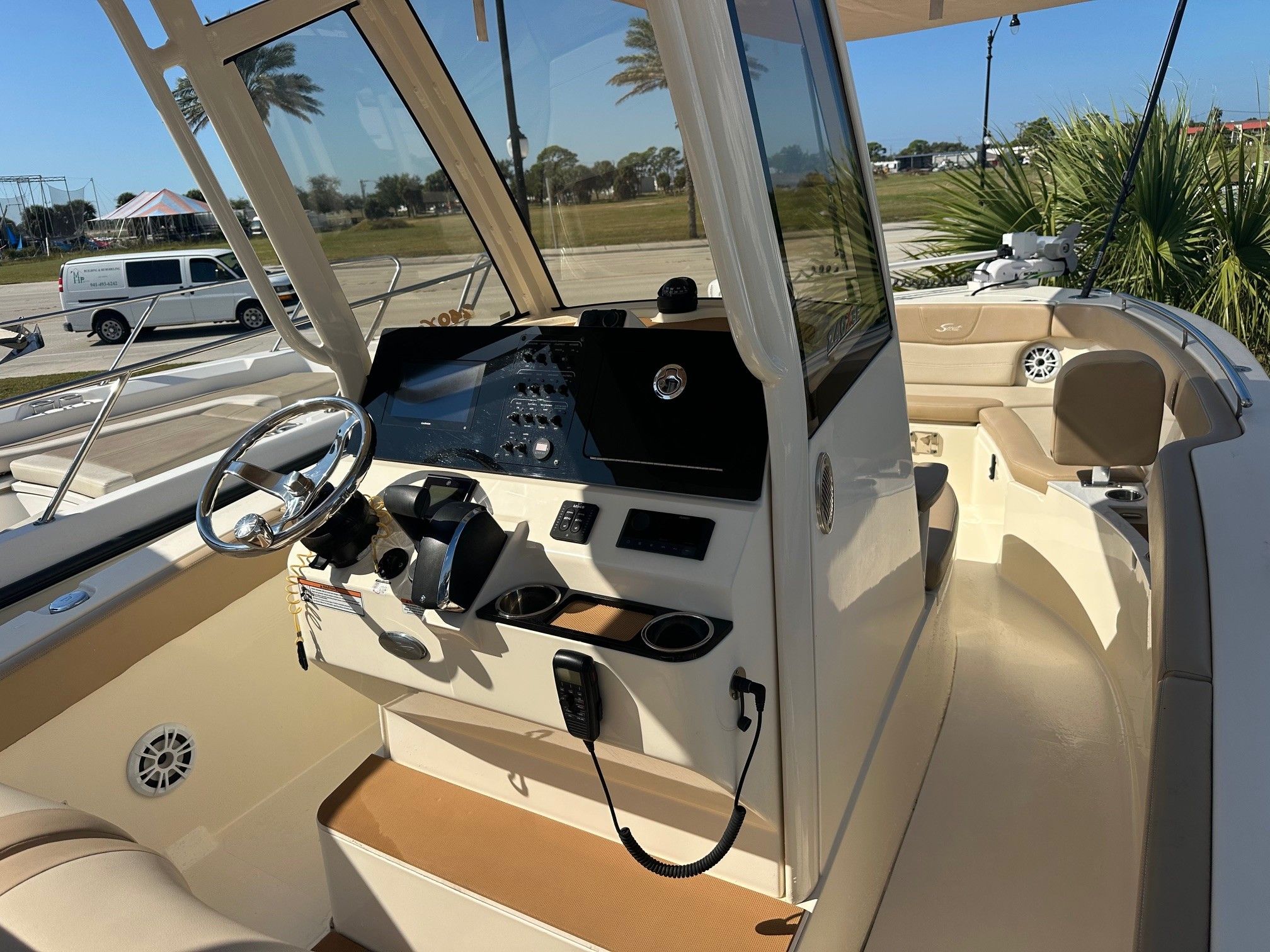 2023 Scout 240 XSF Image Thumbnail #21