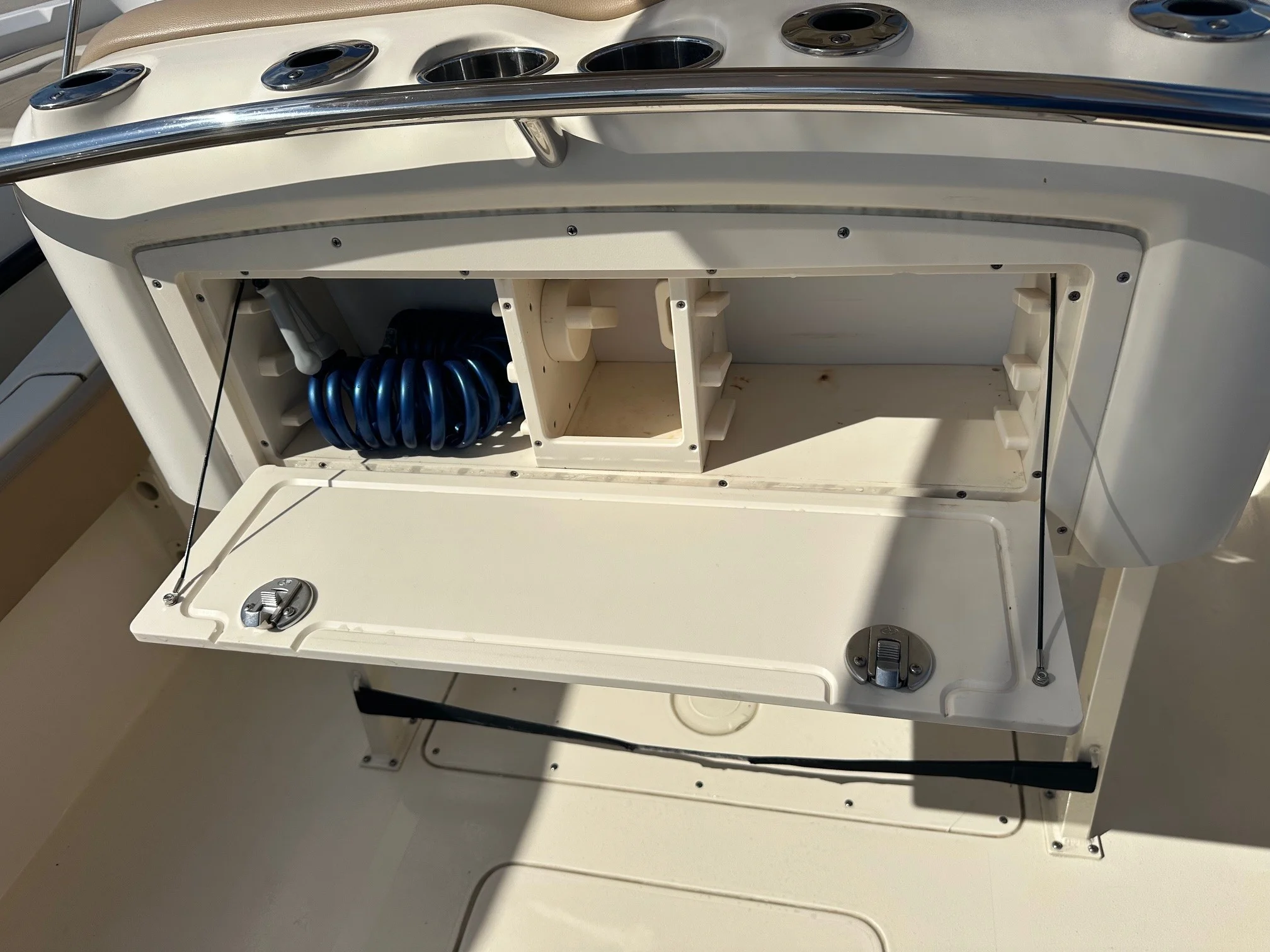 2023 Scout 240 XSF Image Thumbnail #17