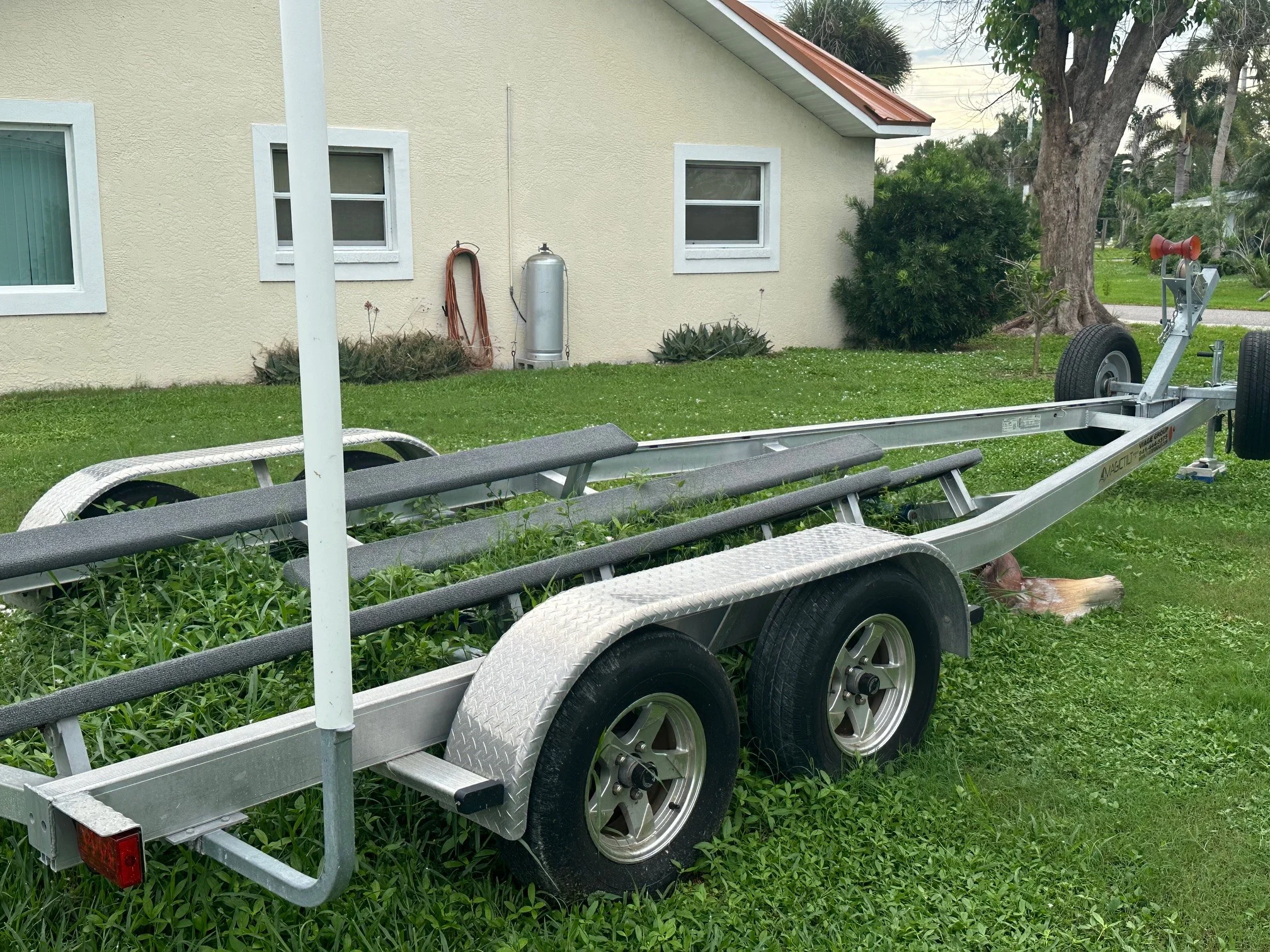 2023 Scout 240 XSF Image Thumbnail #39