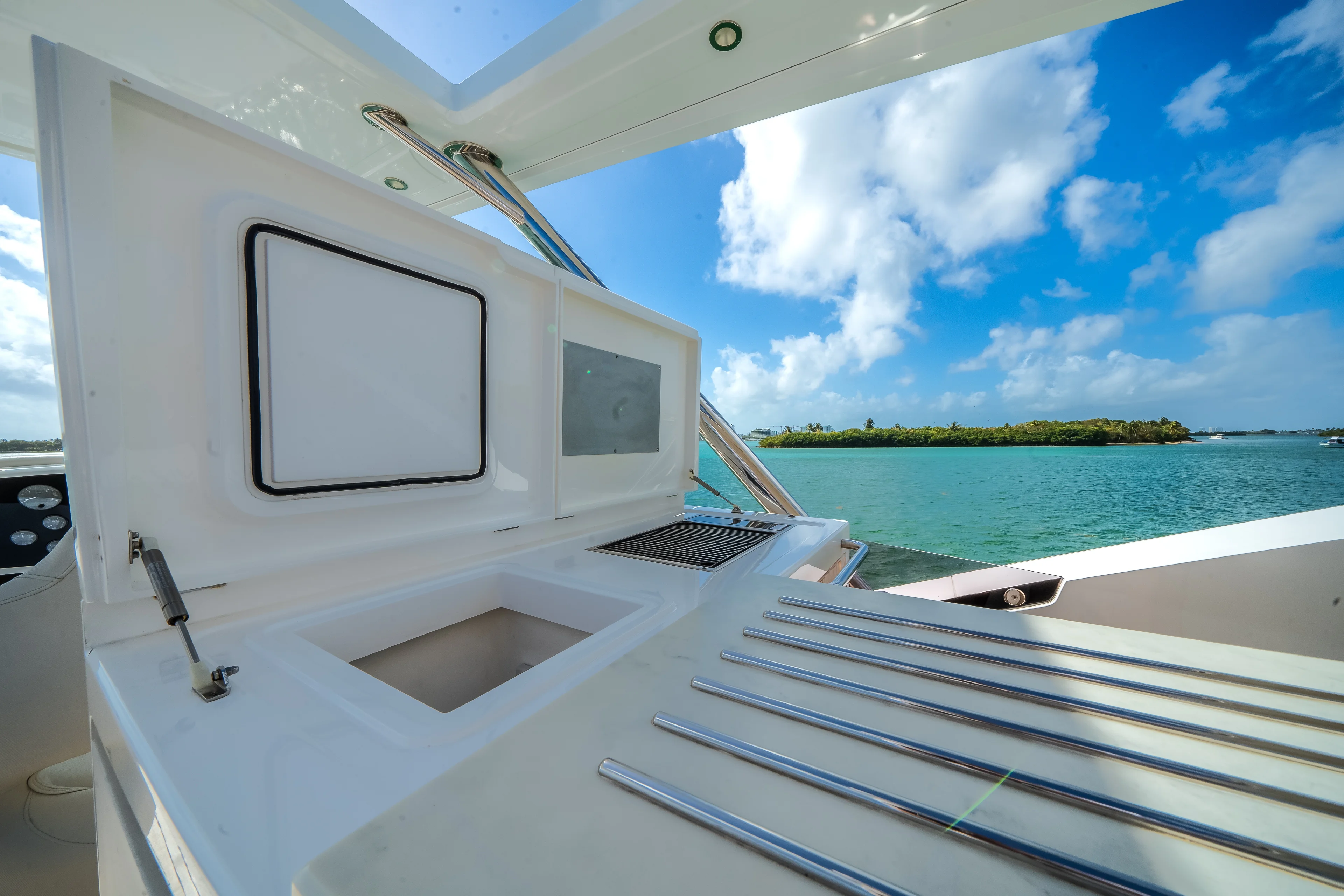 2019 Sunseeker 76 YACHT Image Thumbnail #26