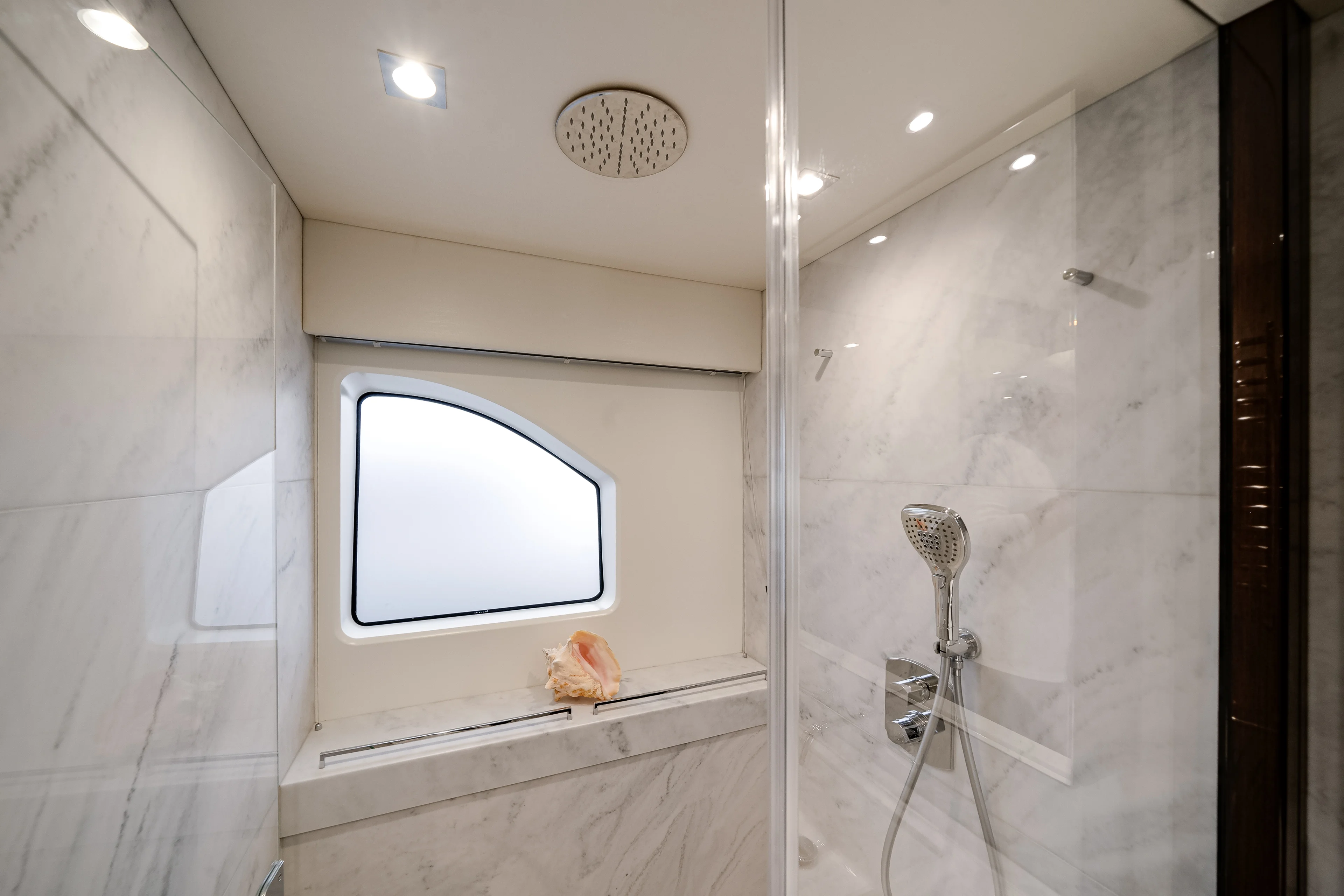 2019 Sunseeker 76 YACHT Image Thumbnail #52