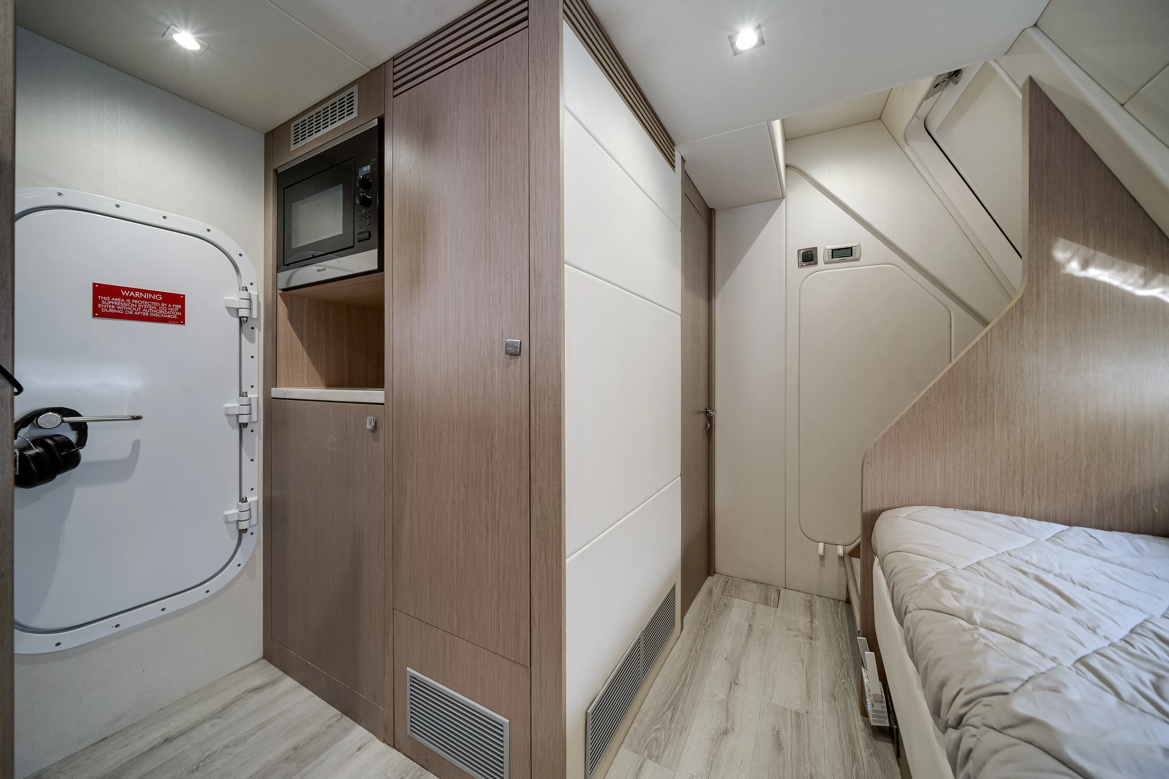 2019 Sunseeker 76 YACHT Image Thumbnail #33