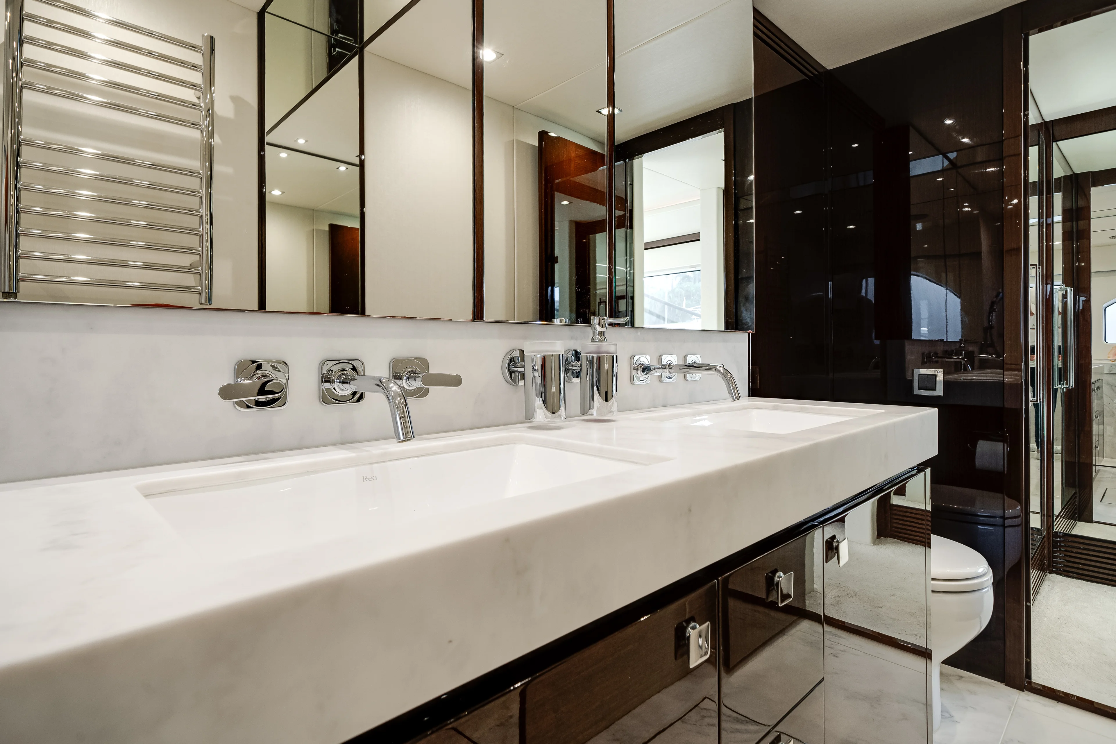 2019 Sunseeker 76 YACHT Image Thumbnail #53