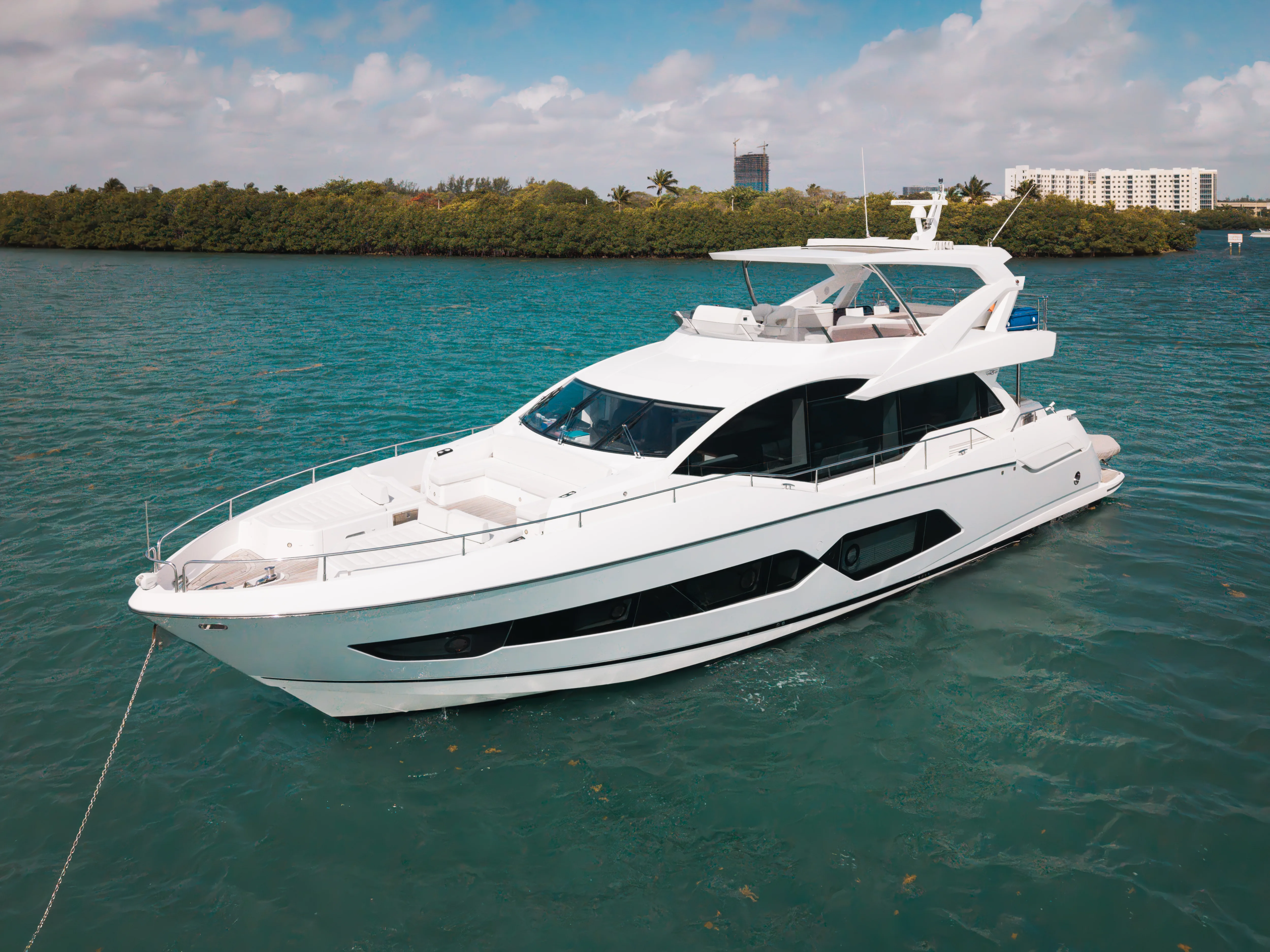 2019 Sunseeker 76 YACHT Image Thumbnail #3