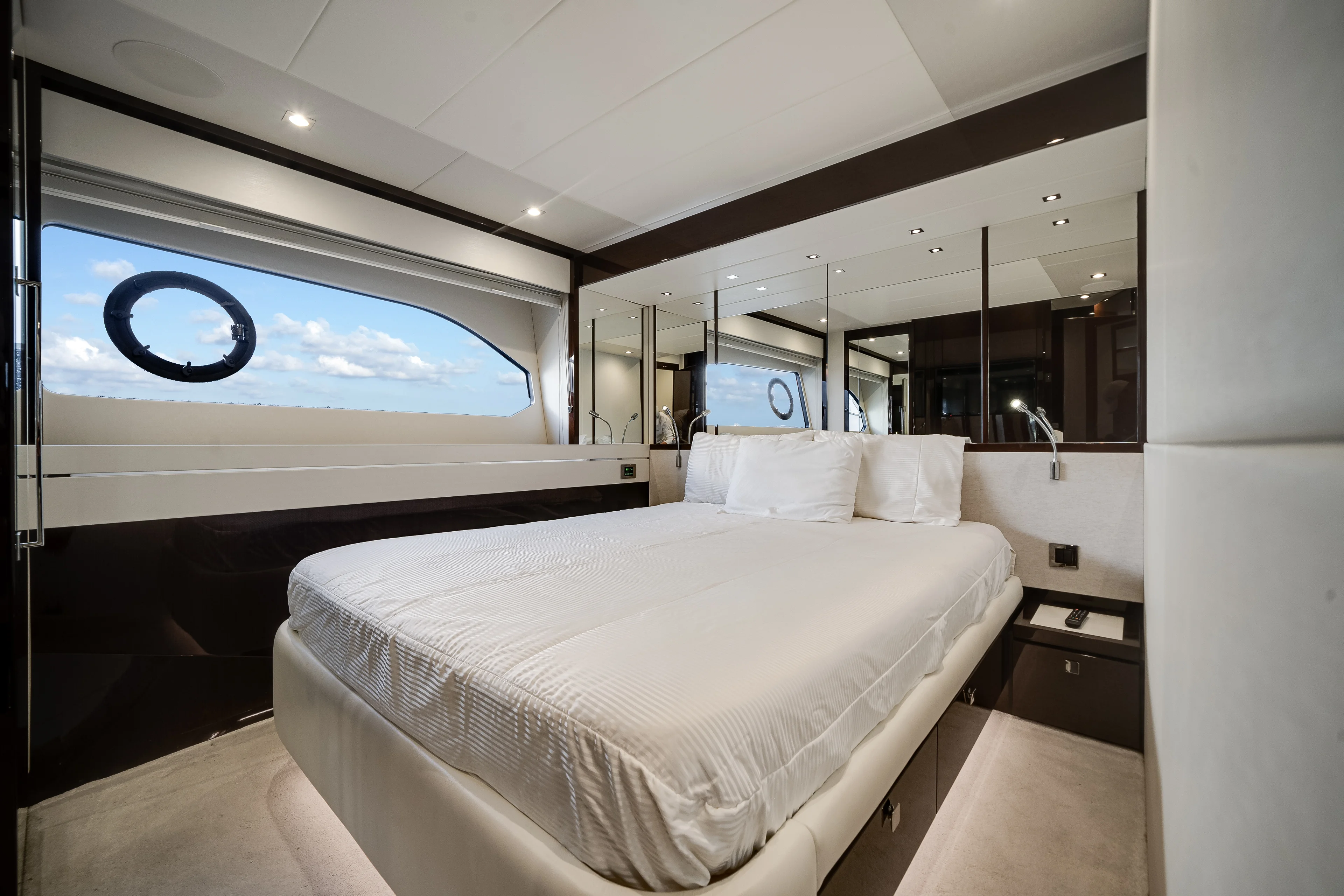 2019 Sunseeker 76 YACHT Image Thumbnail #61