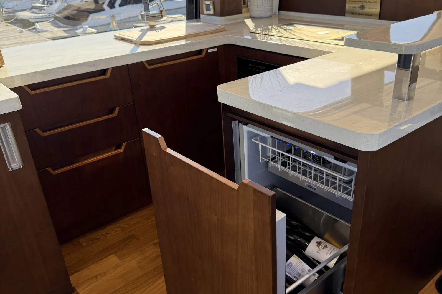 2018 Galeon 500 FLY Image Thumbnail #26