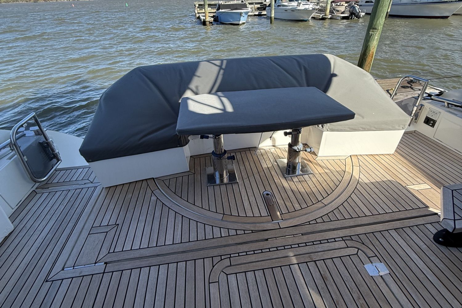2018 Galeon 500 FLY Image Thumbnail #20