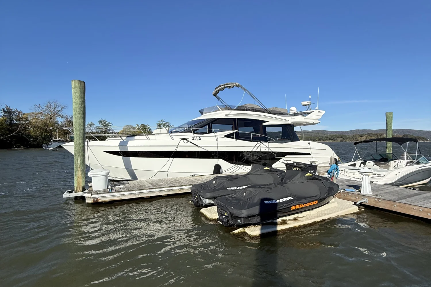 2018 Galeon 500 FLY Image Thumbnail #1