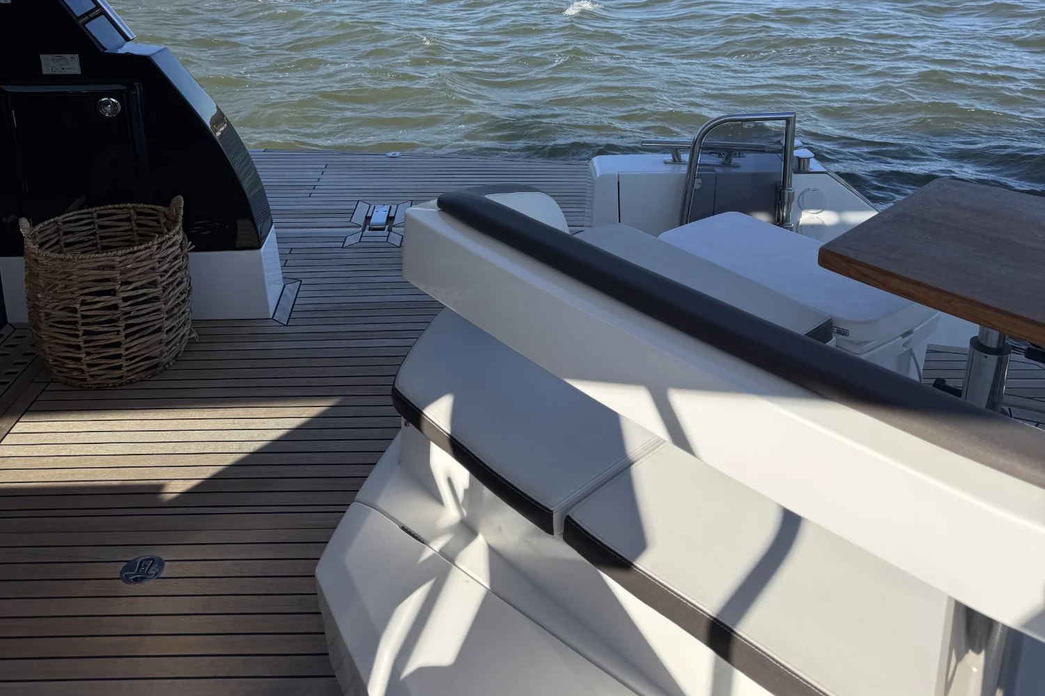 2018 Galeon 500 FLY Image Thumbnail #21