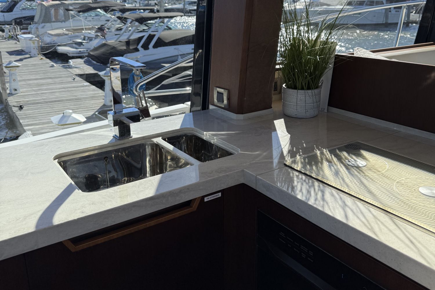 2018 Galeon 500 FLY Image Thumbnail #27