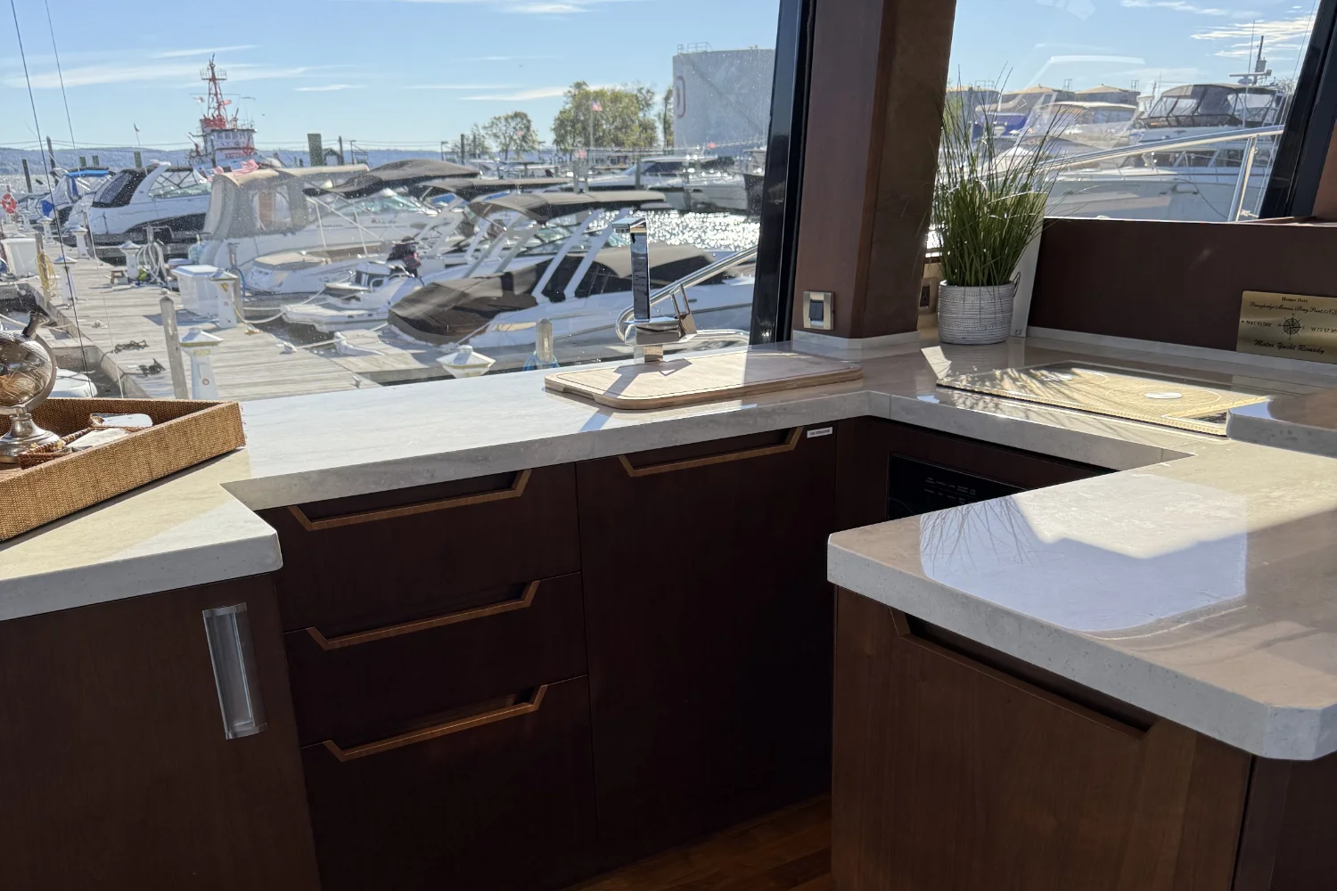 2018 Galeon 500 FLY Image Thumbnail #25