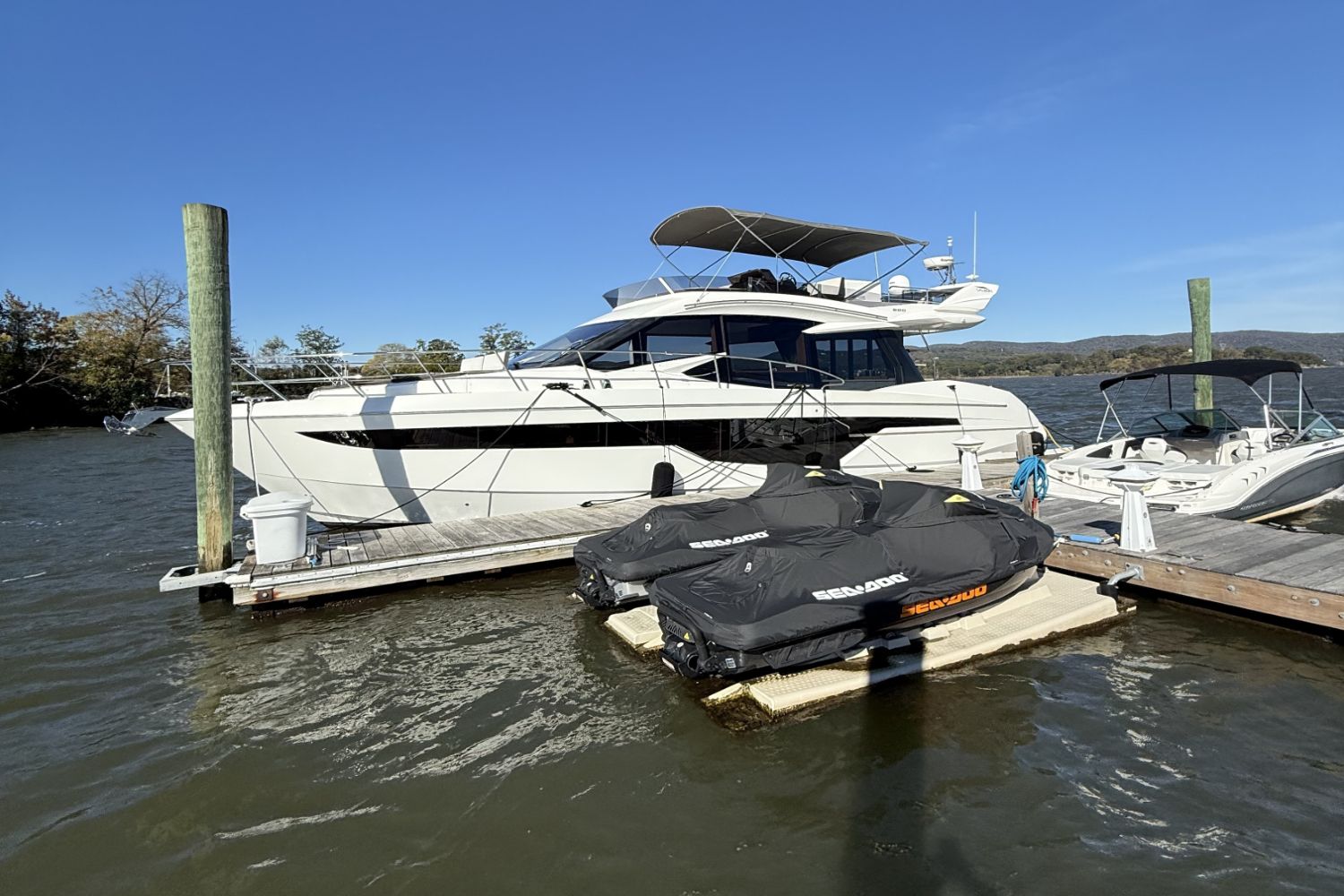 2018 Galeon 500 FLY Image Thumbnail #2