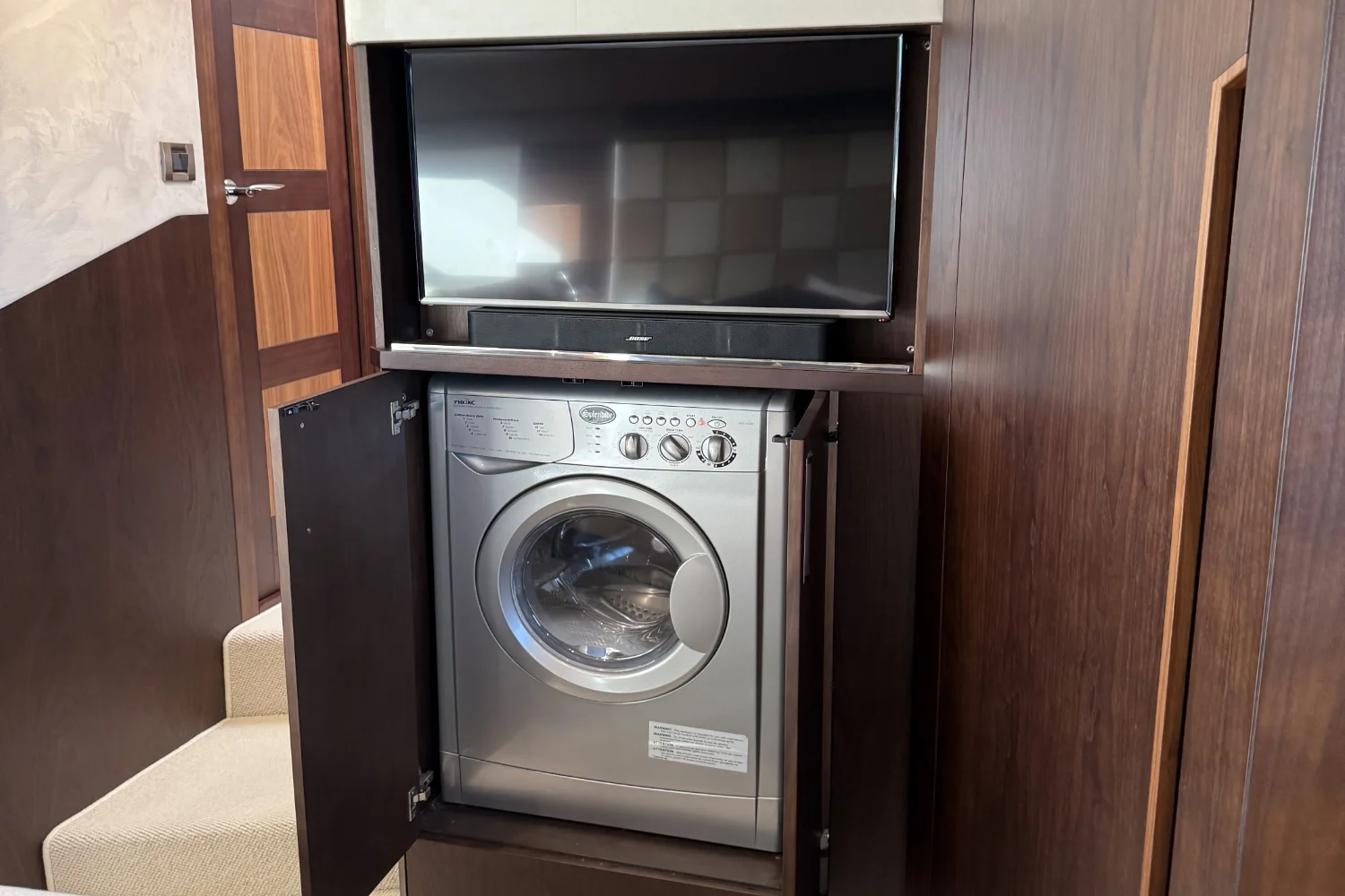 2018 Galeon 500 FLY Image Thumbnail #57