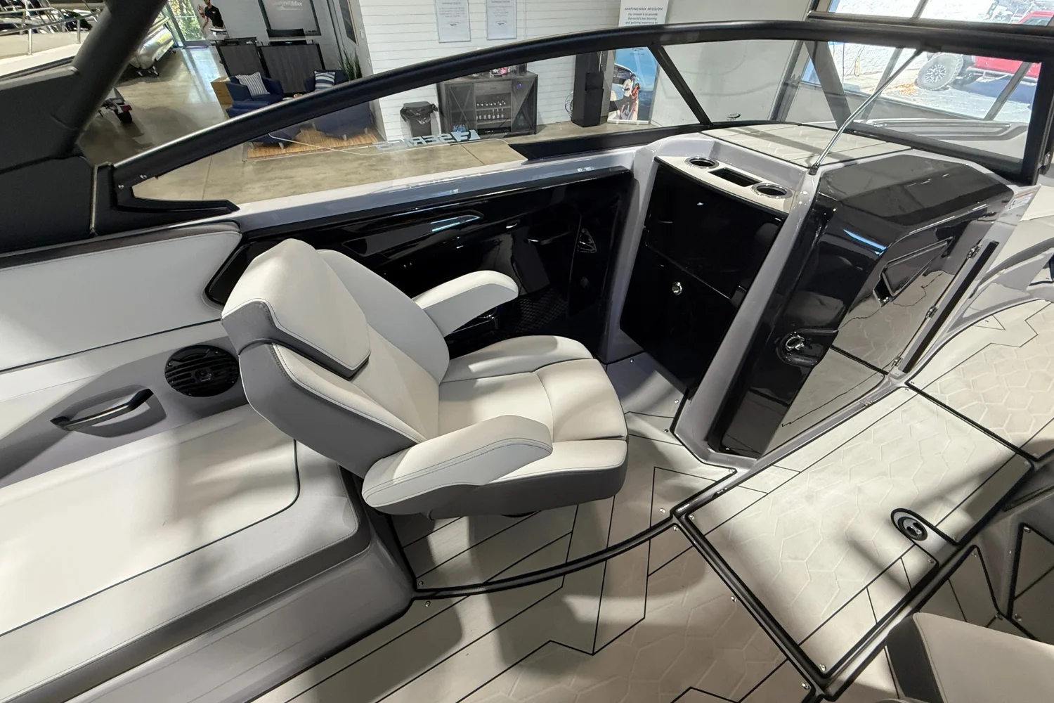 2026 Yamaha 252XE Image Thumbnail #20