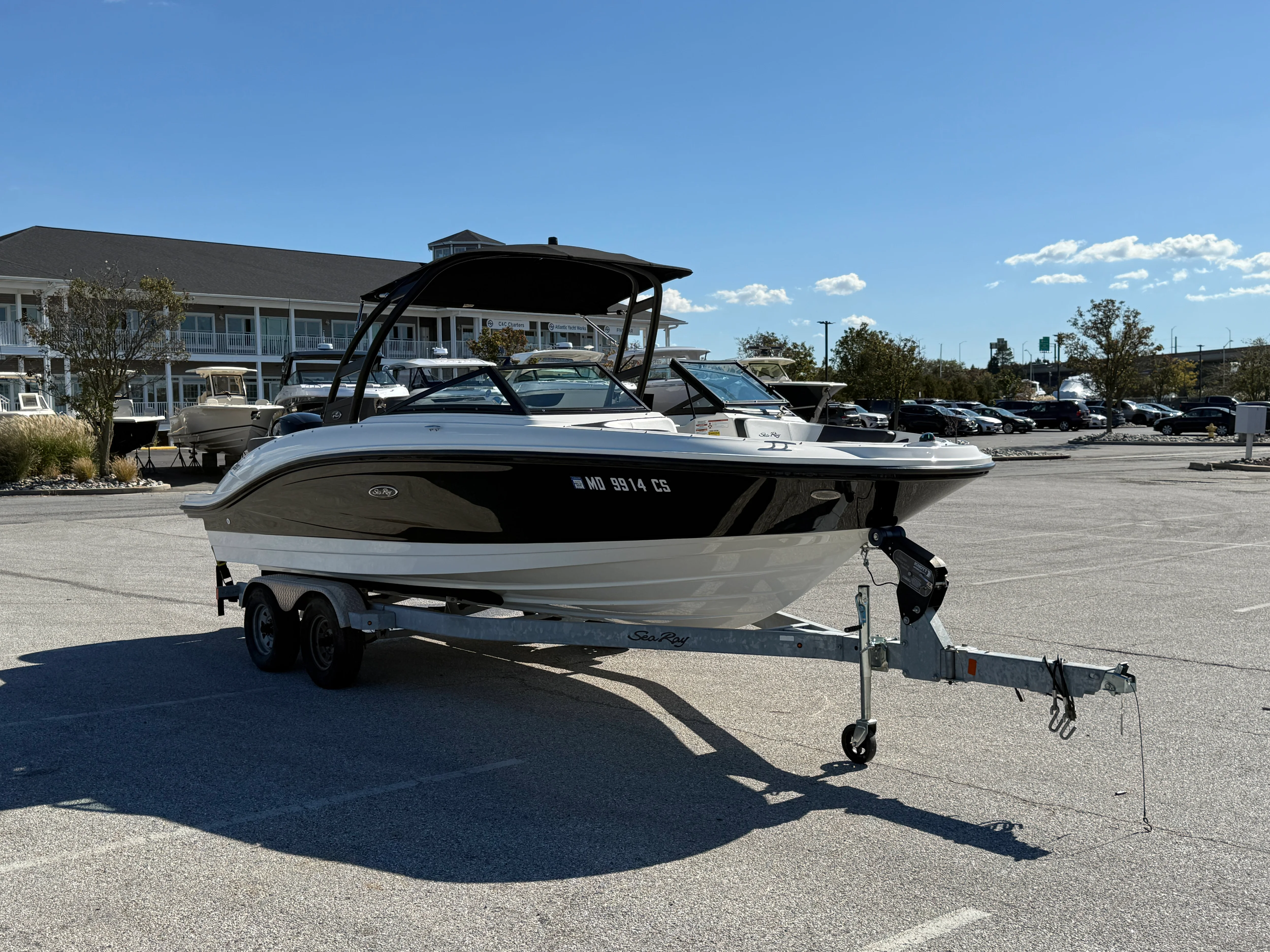 2018 Sea Ray SPX 210 OB Image Thumbnail #1