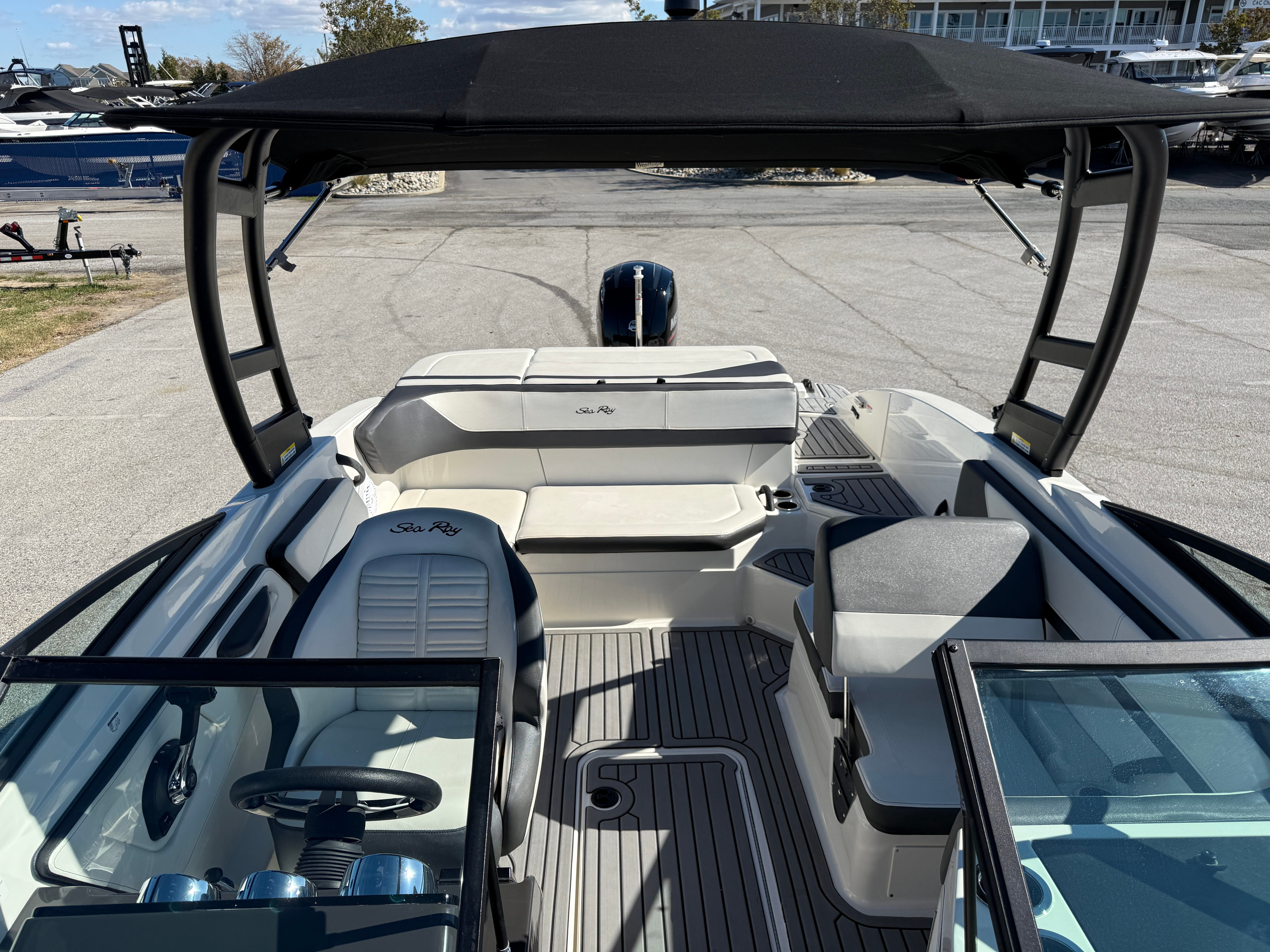 2018 Sea Ray SPX 210 OB Image Thumbnail #25