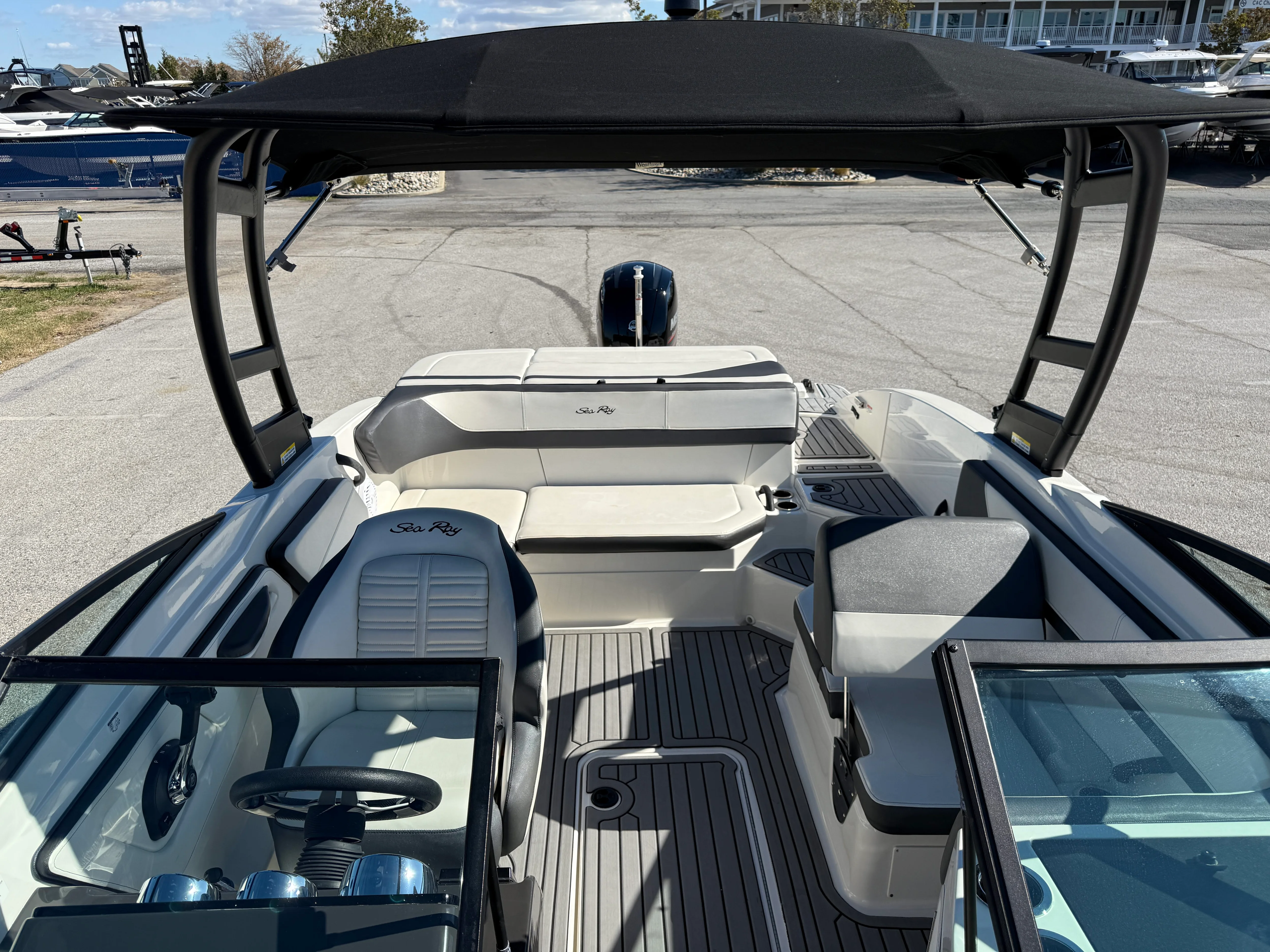 2018 Sea Ray SPX 210 OB Image Thumbnail #25