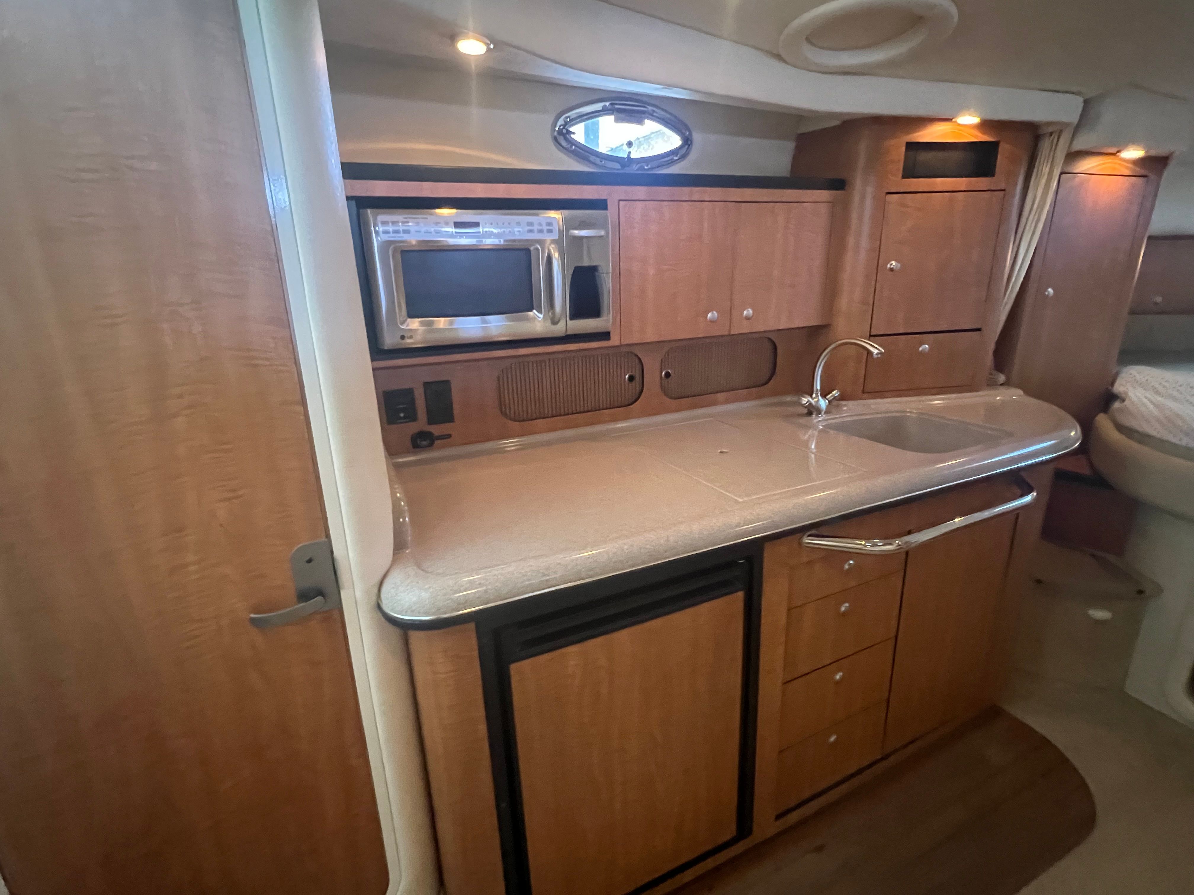 2006 Sea Ray 340 Sundancer Image Thumbnail #21