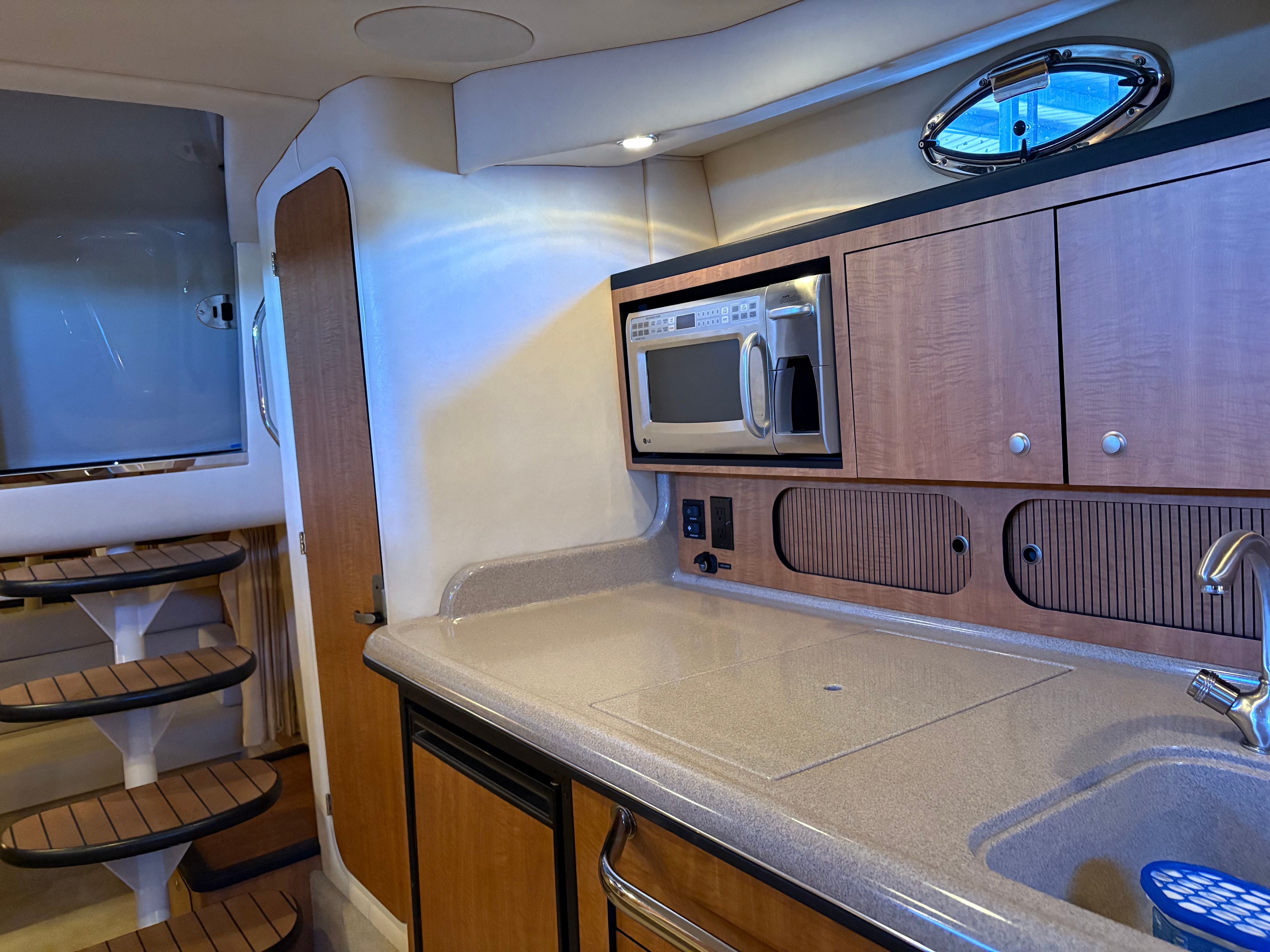 2006 Sea Ray 340 Sundancer Image Thumbnail #14