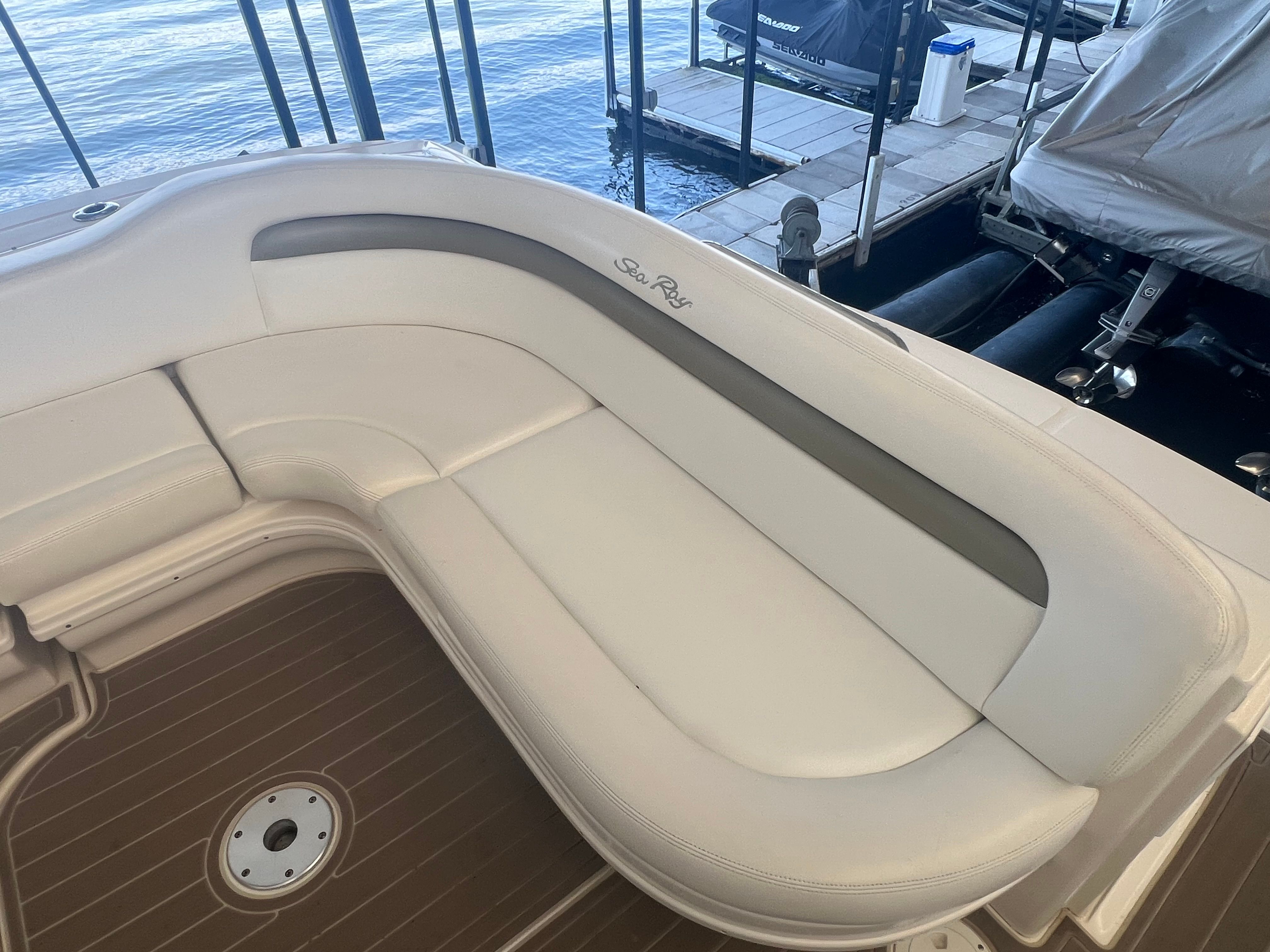 2006 Sea Ray 340 Sundancer Image Thumbnail #10