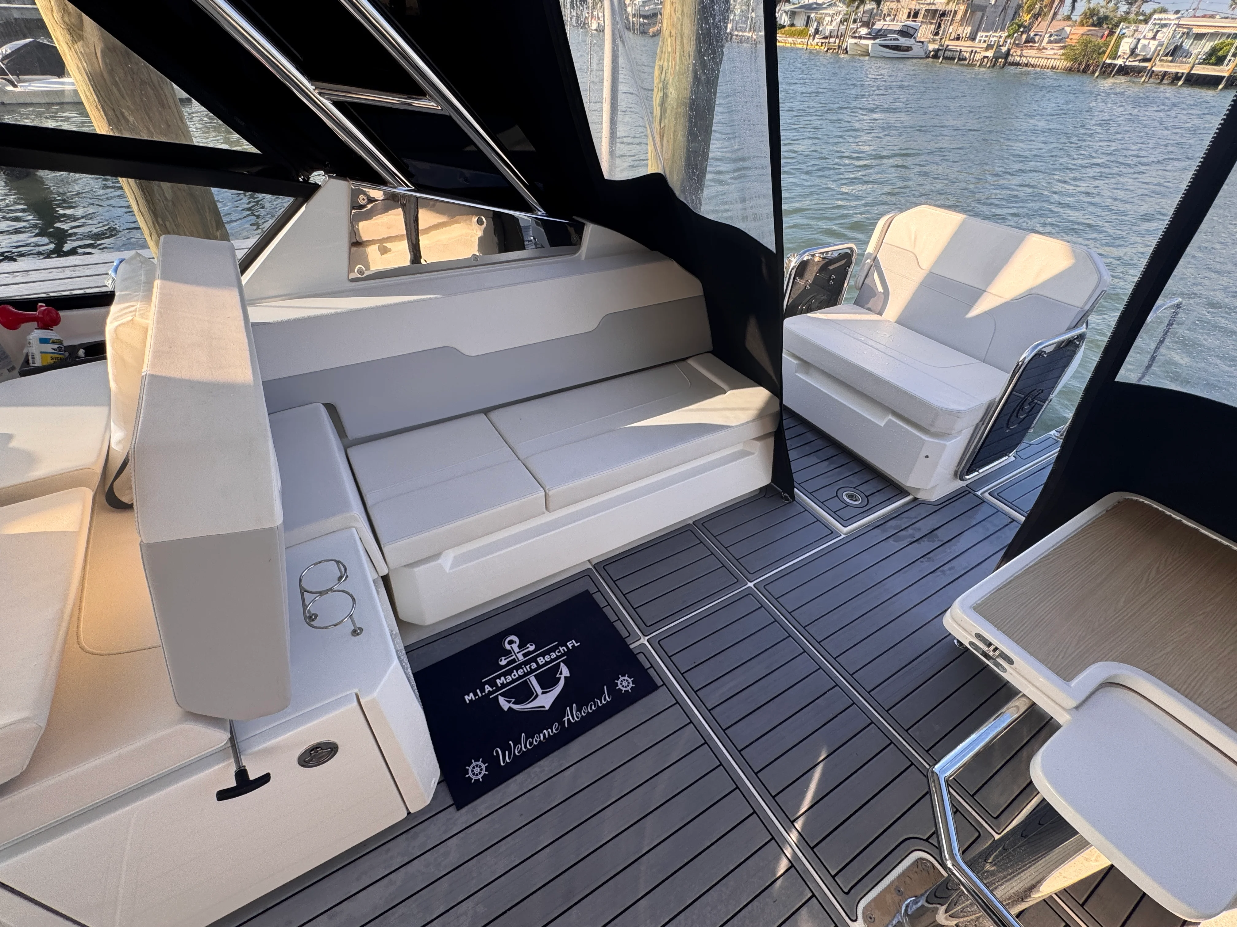 2023 Aquila 32 Sport Image Thumbnail #28