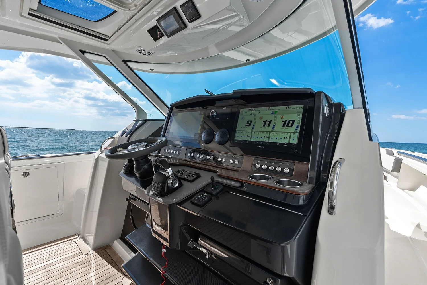 2021 Tiara Yachts 43 LS Image Thumbnail #37