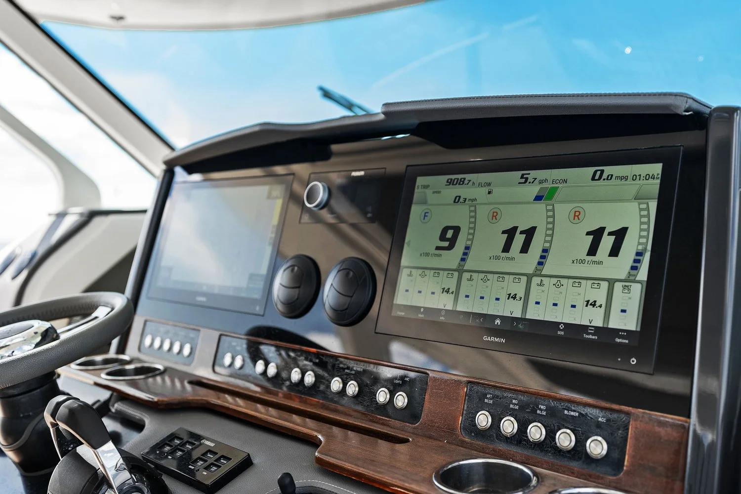 2021 Tiara Yachts 43 LS Image Thumbnail #40