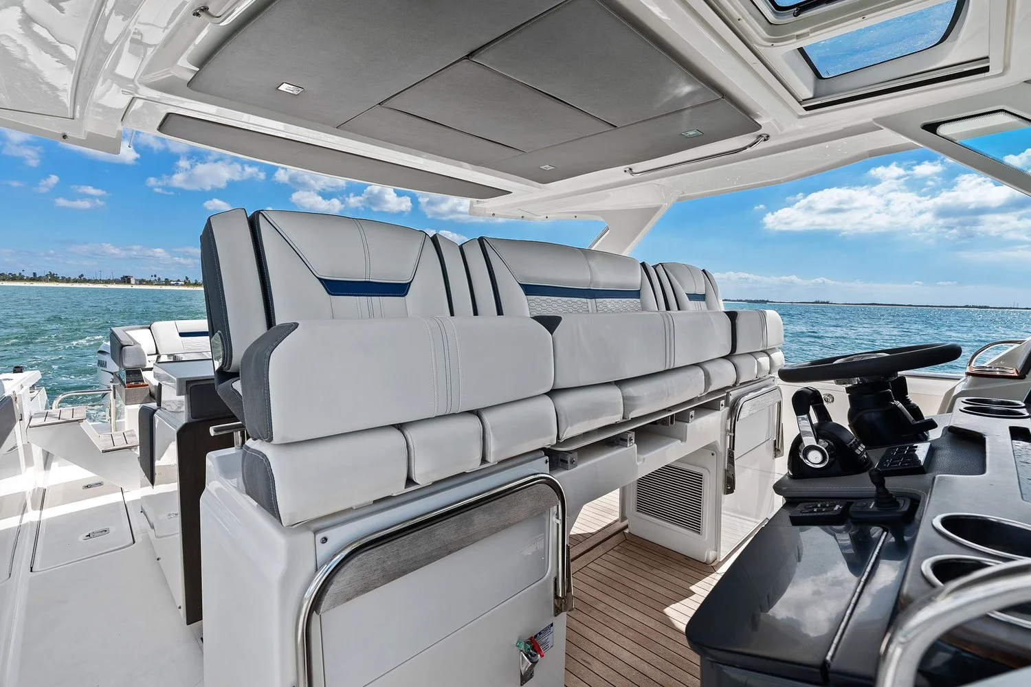 2021 Tiara Yachts 43 LS Image Thumbnail #38