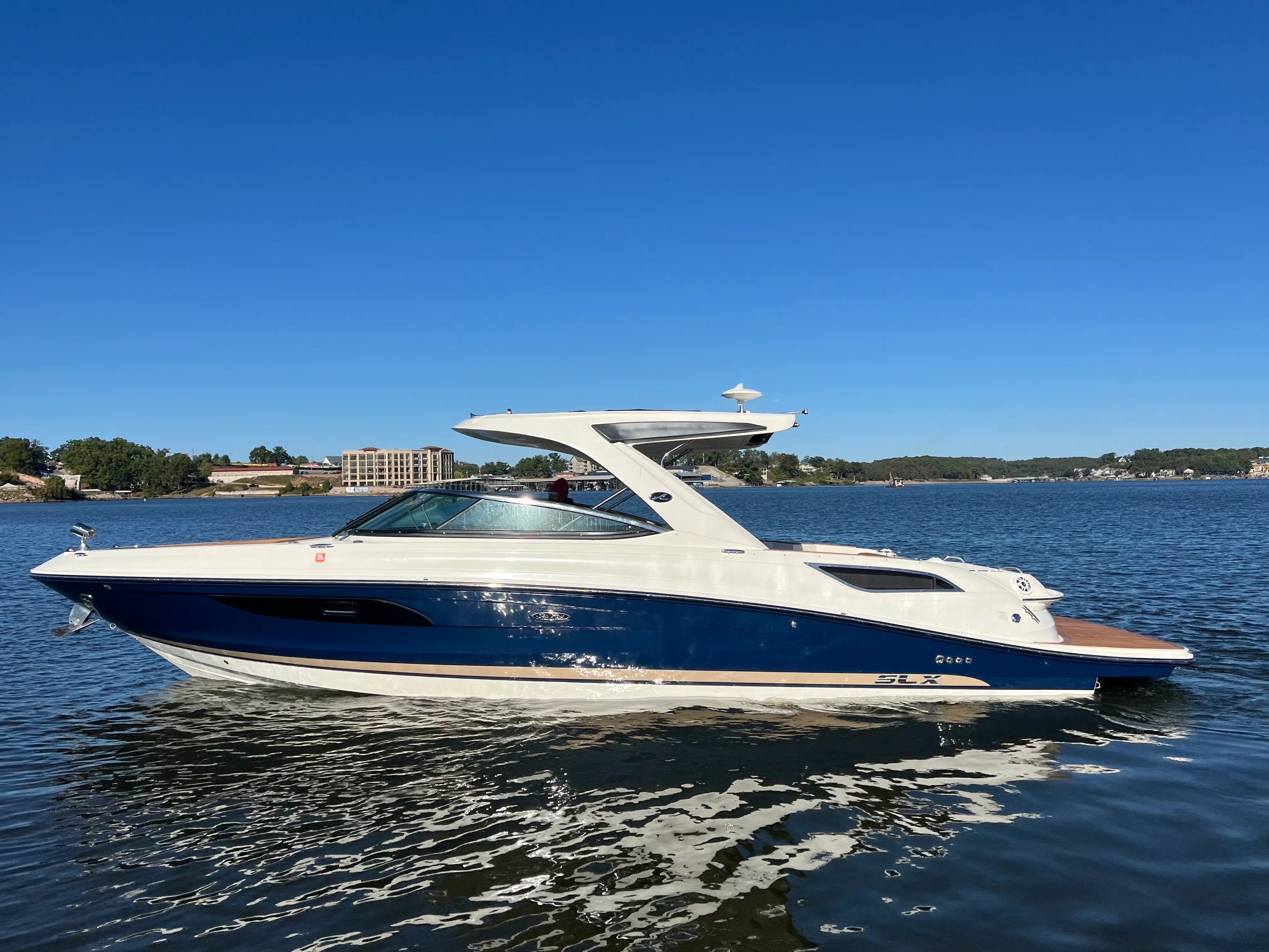 2015 Sea Ray 350 SLX Image Thumbnail #0