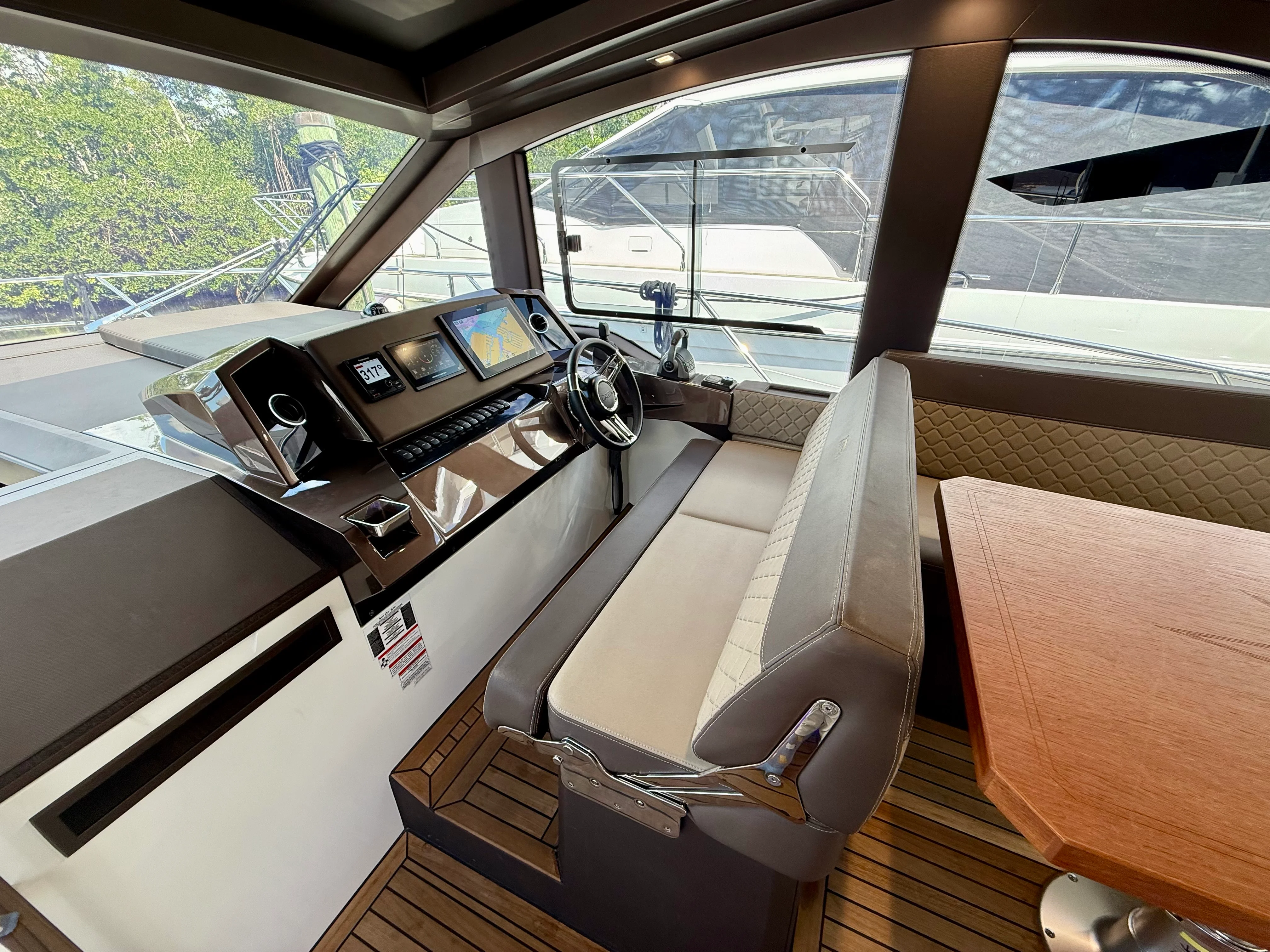 2024 Galeon 425 HTS Image Thumbnail #33