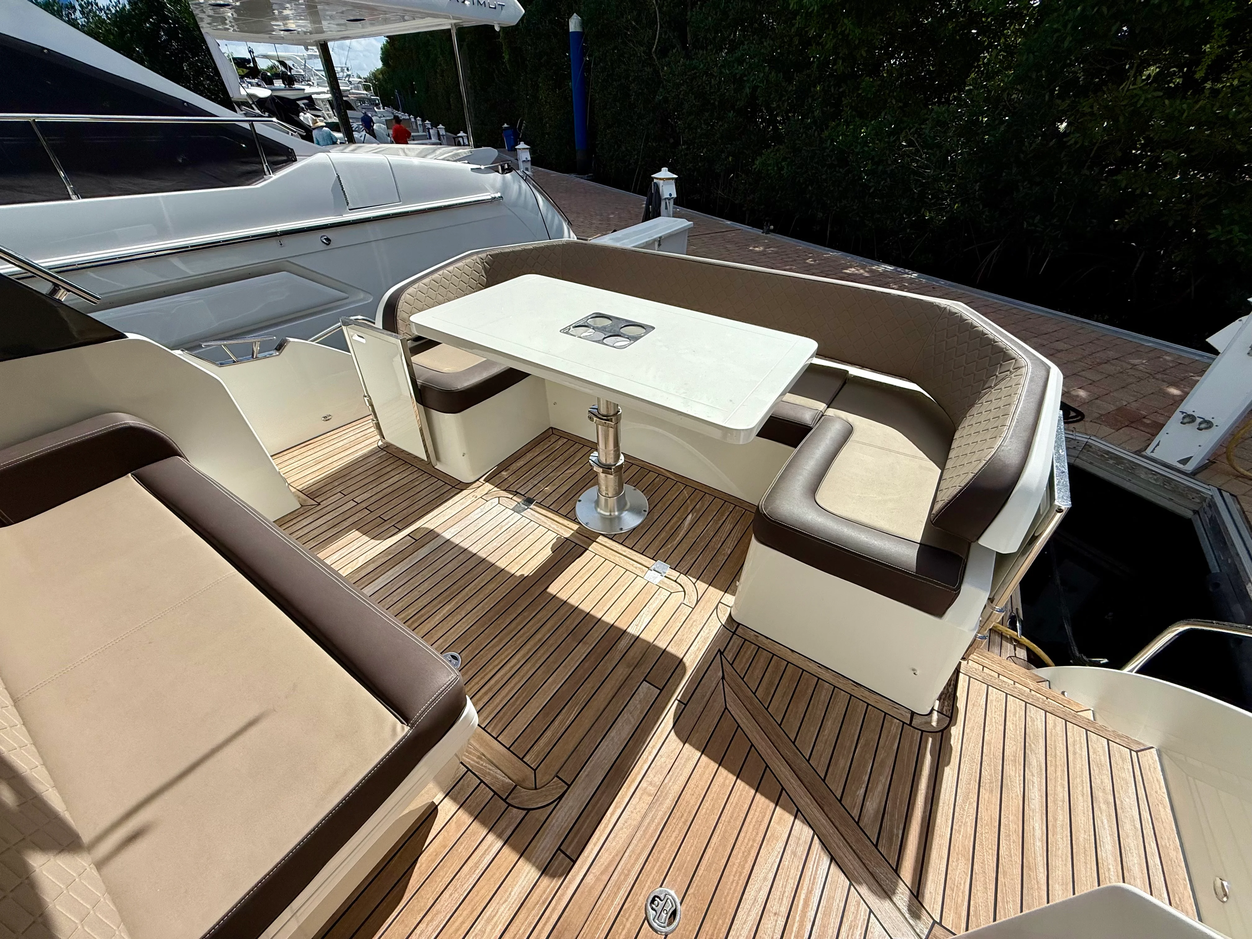 2024 Galeon 425 HTS Image Thumbnail #16