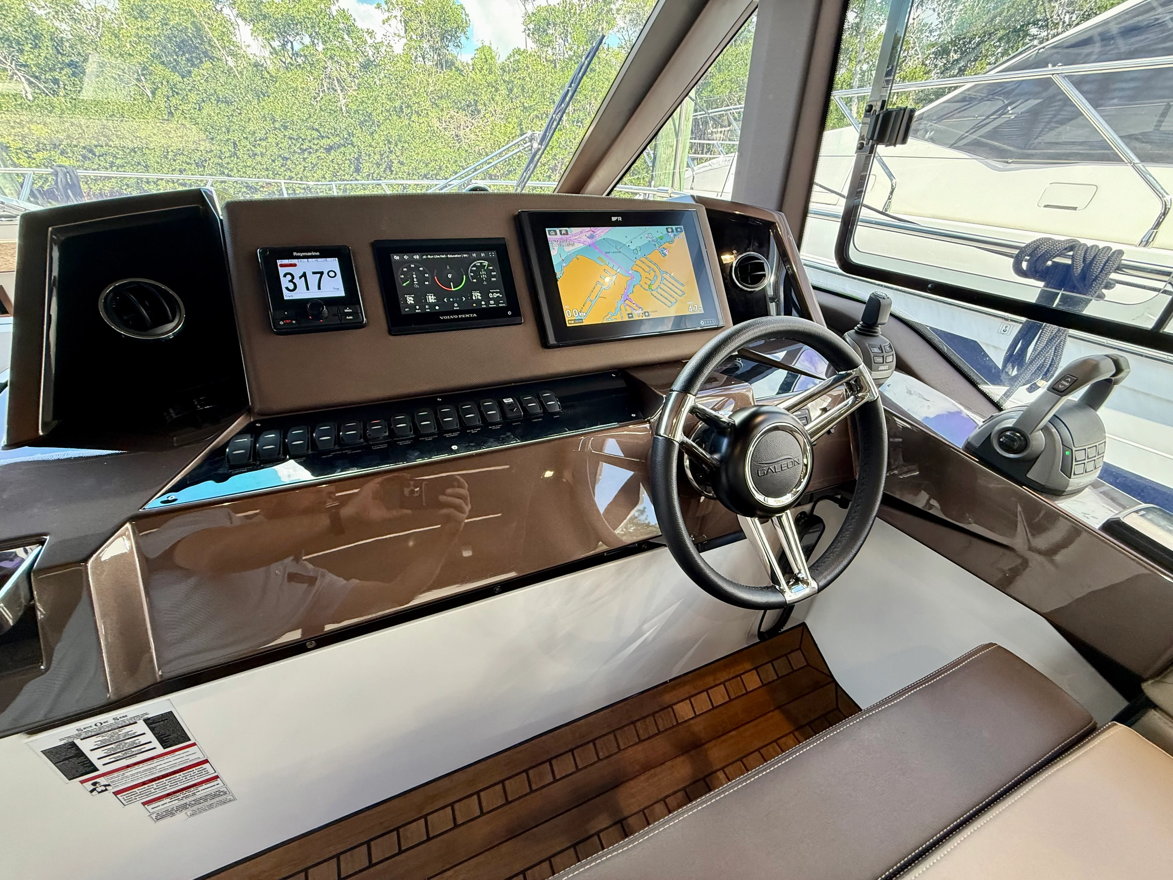 2024 Galeon 425 HTS Image Thumbnail #34