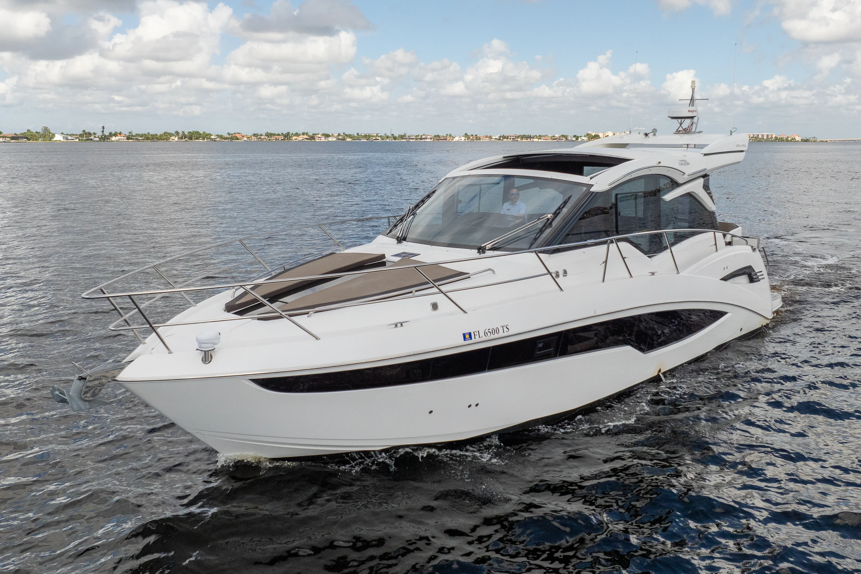 2024 Galeon 425 HTS Image Thumbnail #12