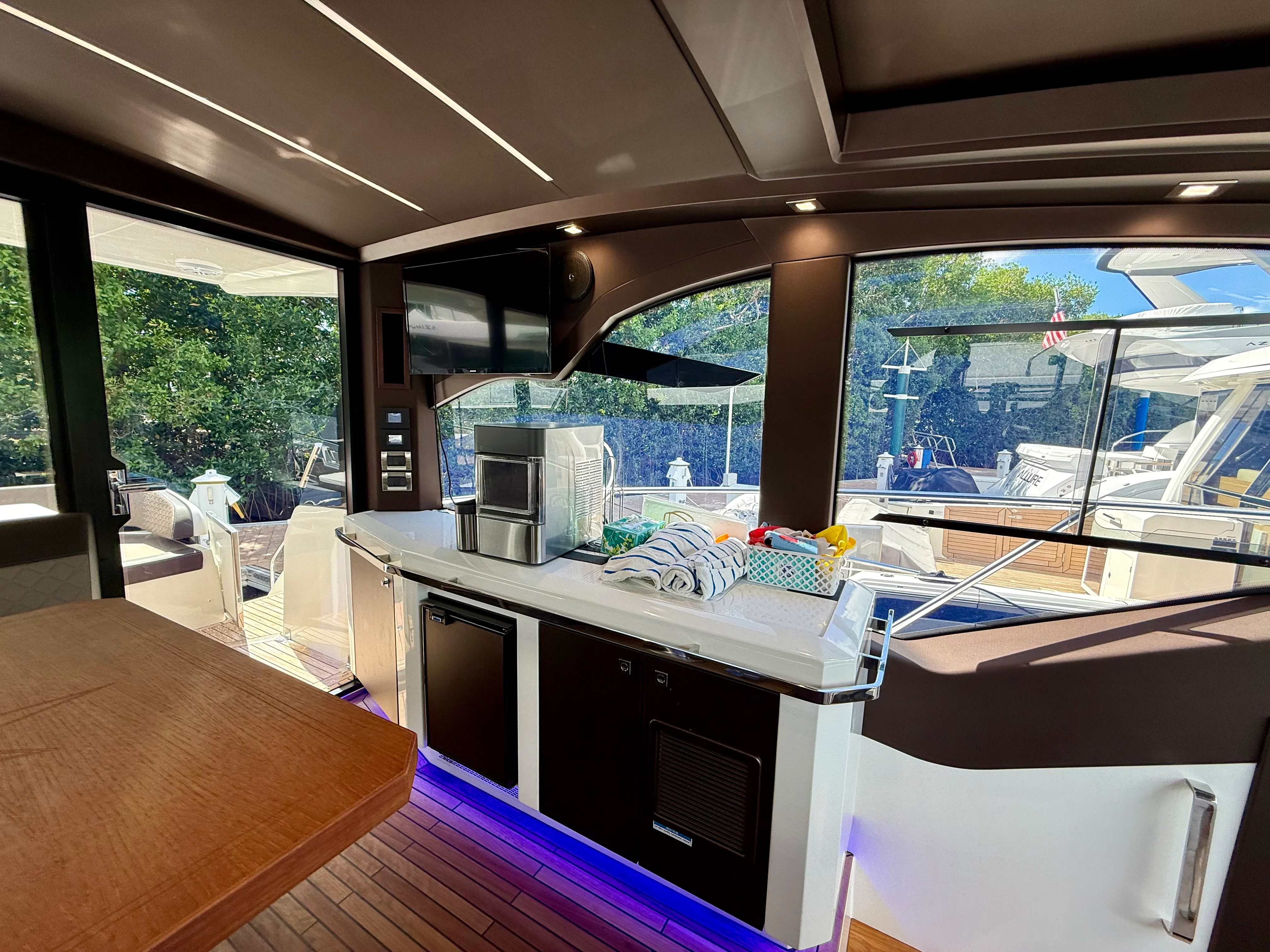 2024 Galeon 425 HTS Image Thumbnail #28