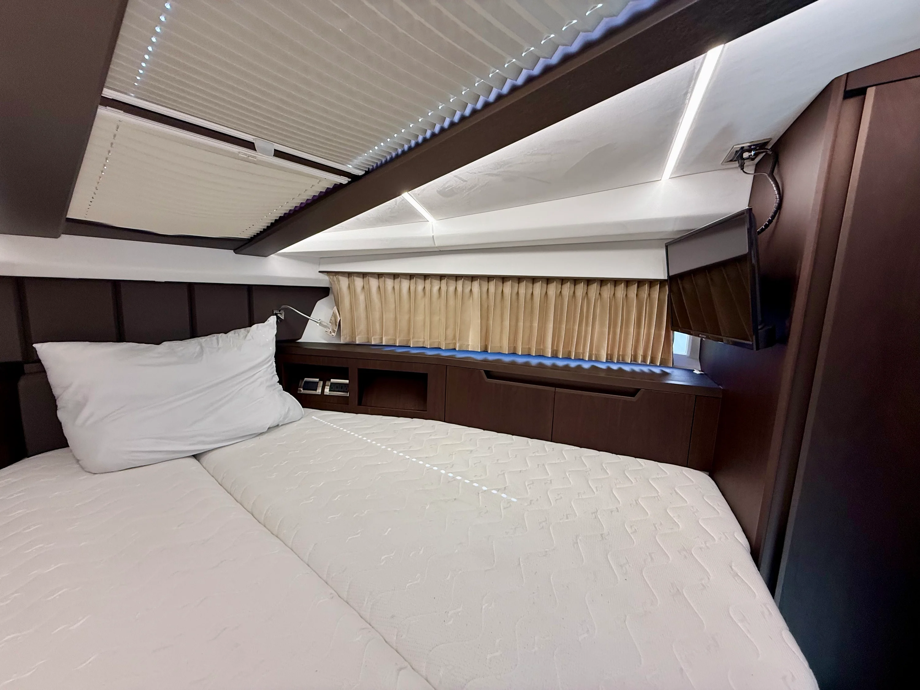 2024 Galeon 425 HTS Image Thumbnail #51