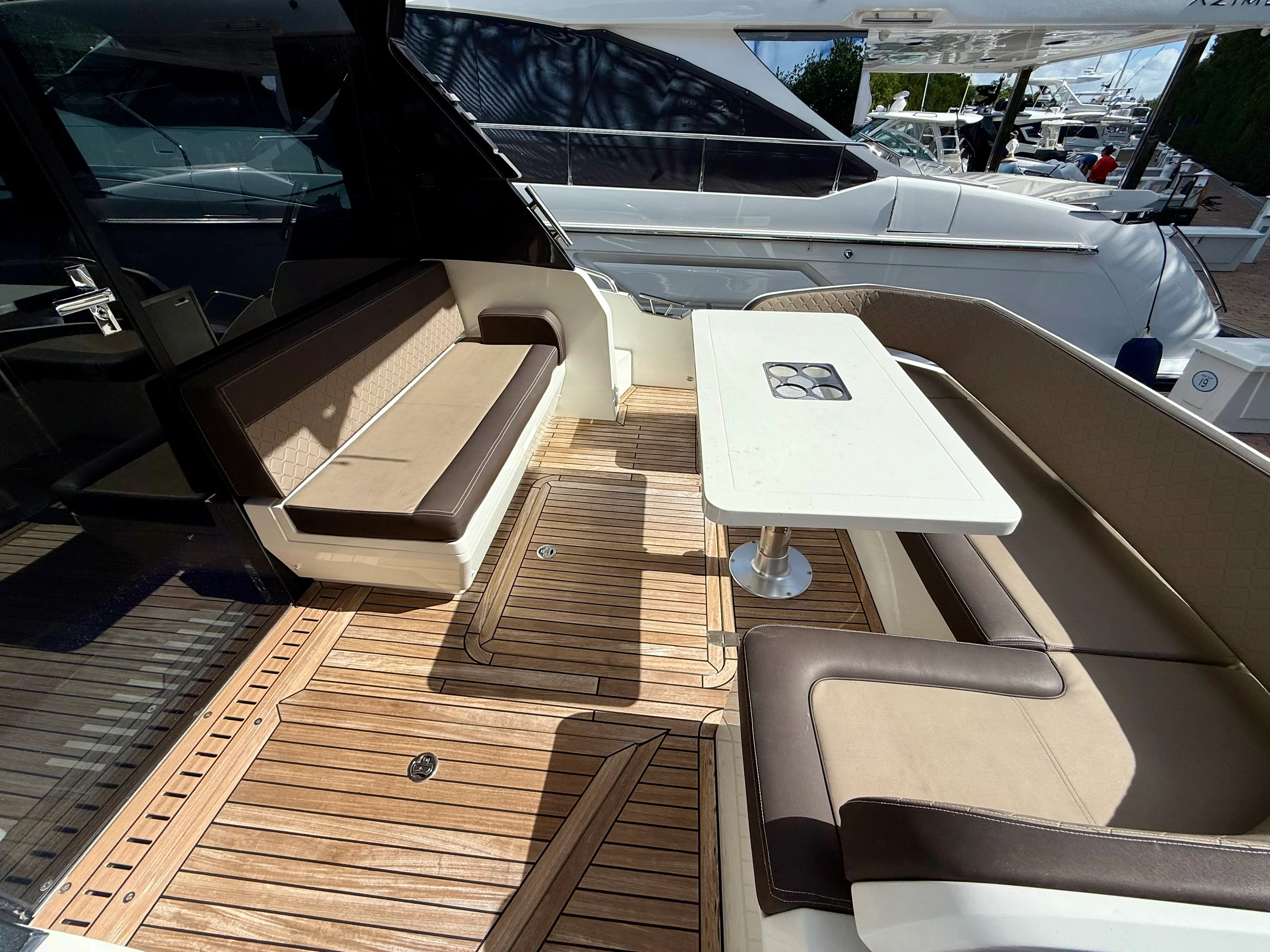 2024 Galeon 425 HTS Image Thumbnail #15