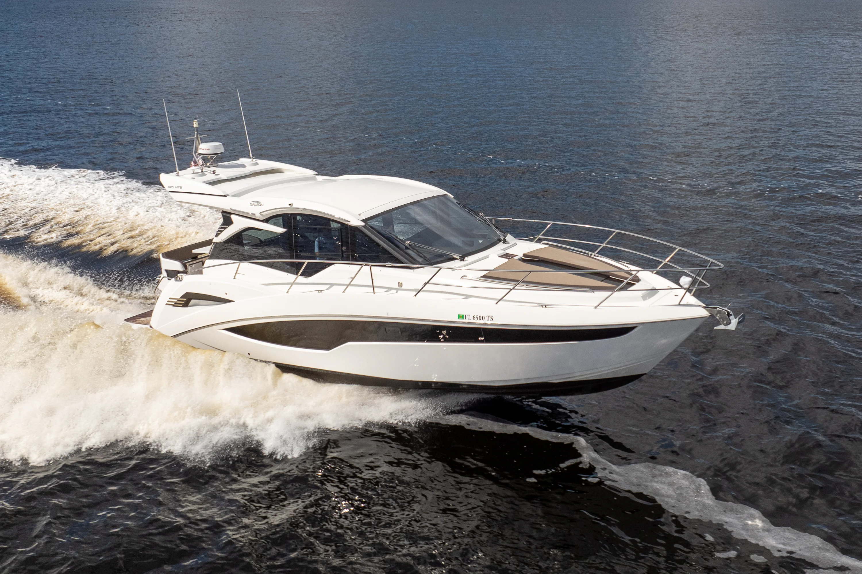 2024 Galeon 425 HTS Image Thumbnail #1