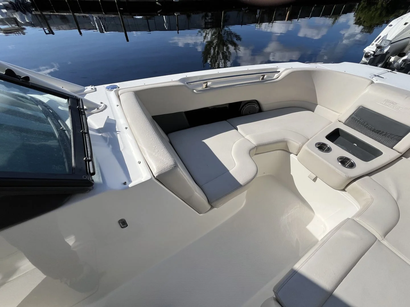 2019 Boston Whaler 270 VANTAGE Image Thumbnail #26